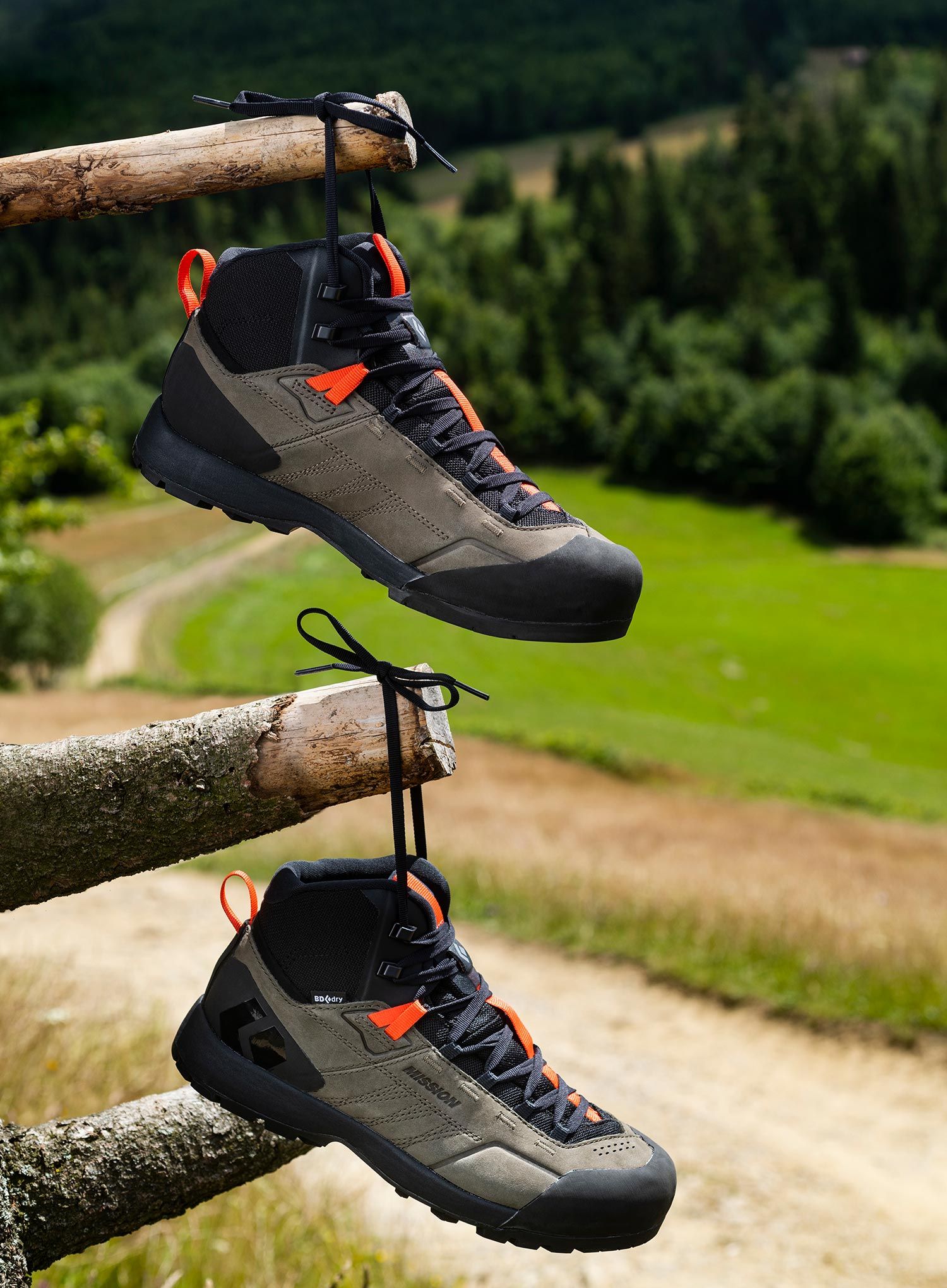 Boty nástupové Black Diamond Mission LTR Mid WP- walnuts/octane