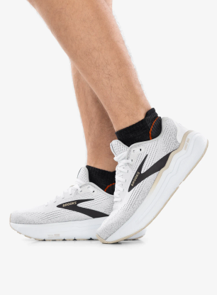 Trailové boty Brooks Ghost Max 2 - white/pelican/oyster