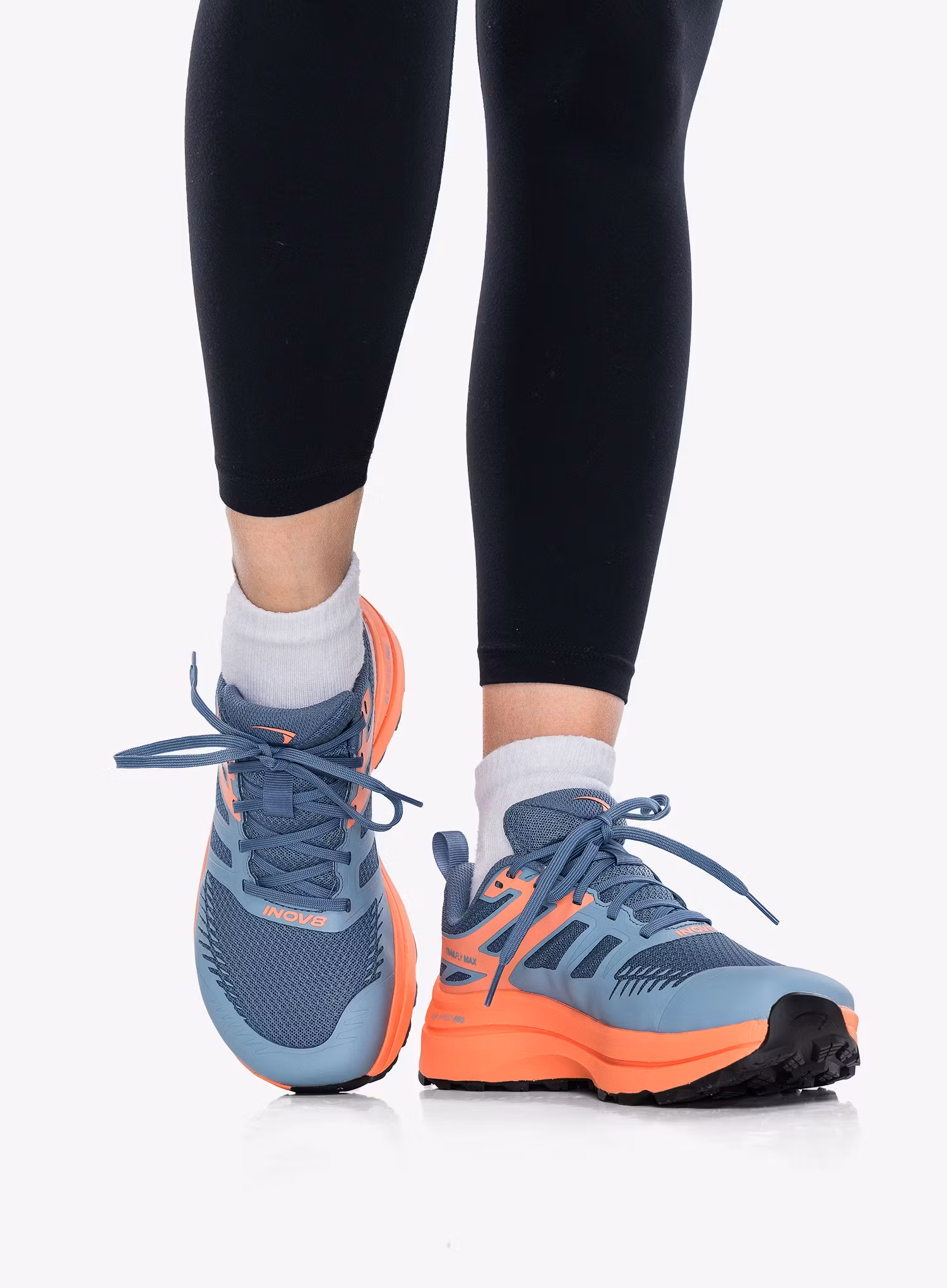 Dámské trailové boty Inov-8 TrailFly Max Wide - blue grey/coral/grey
