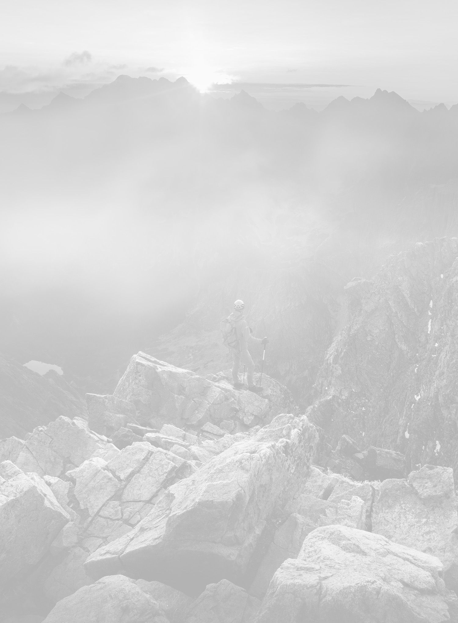 https://www.youtube.com/watch?v=i8SPJxtBI1M;Salomon Ultra Glide 2 - black/flint/green