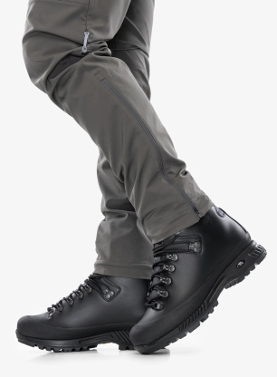 Trekové boty Hanwag Alaska GTX - black