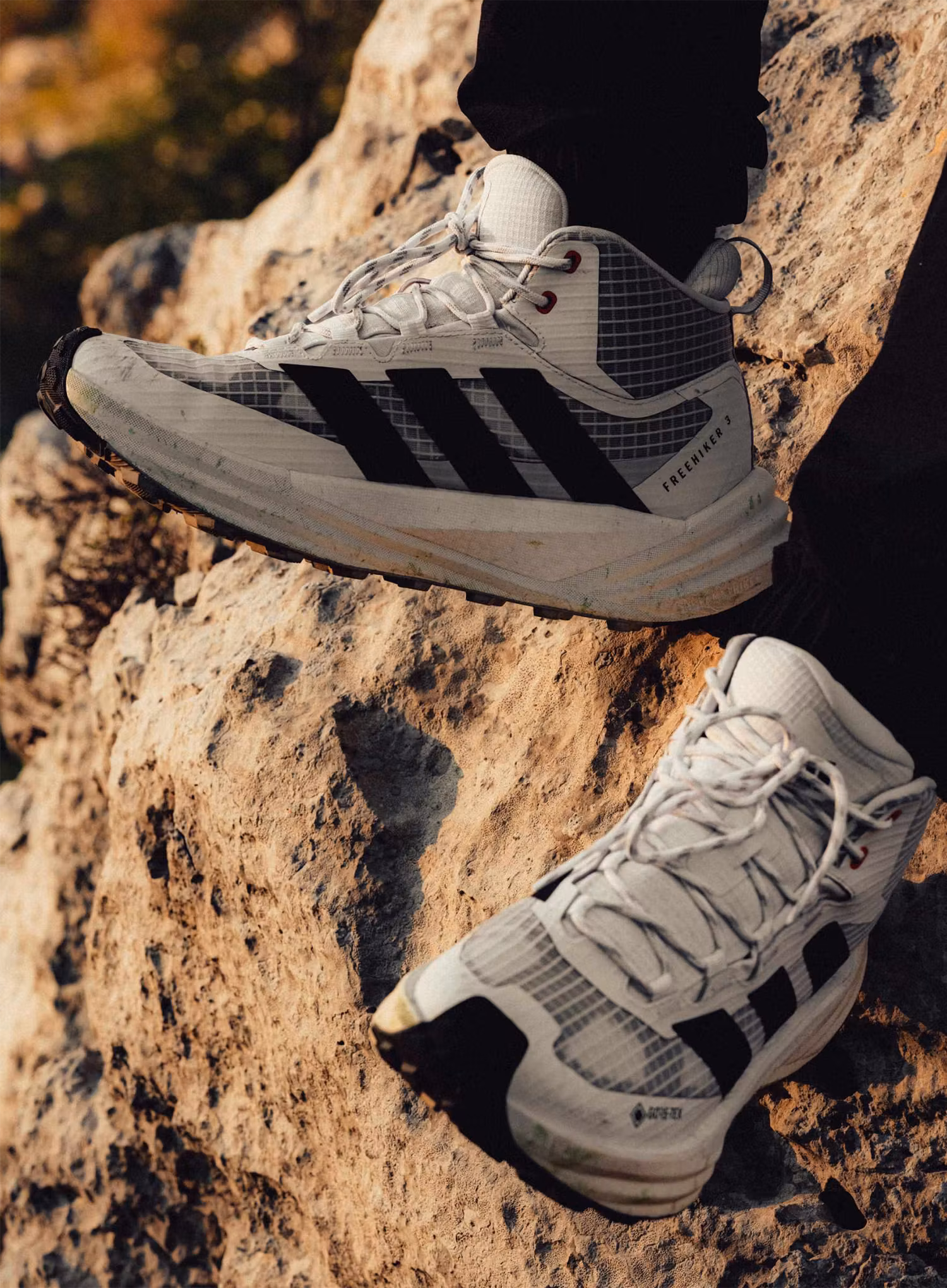 Turistické boty adidas TERREX Freehiker 3 Mid GTX - ftwr white/core blk/off white