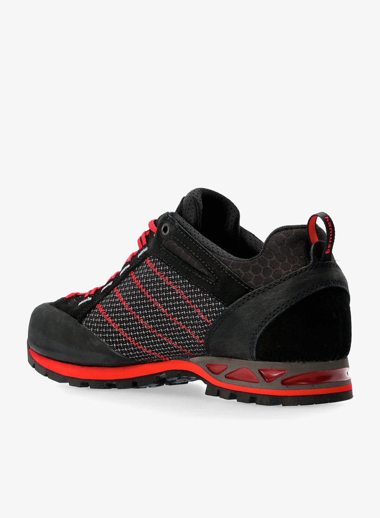 Nástupové boty Hanwag Makra Low GTX - black
