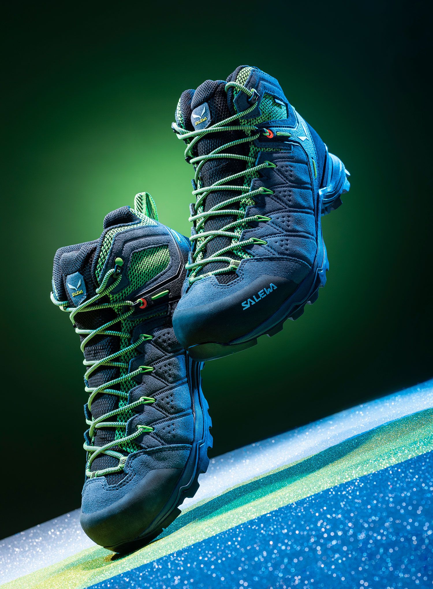 Trekové boty Salewa Alp Mate Mid WP - o. blue/p. frog