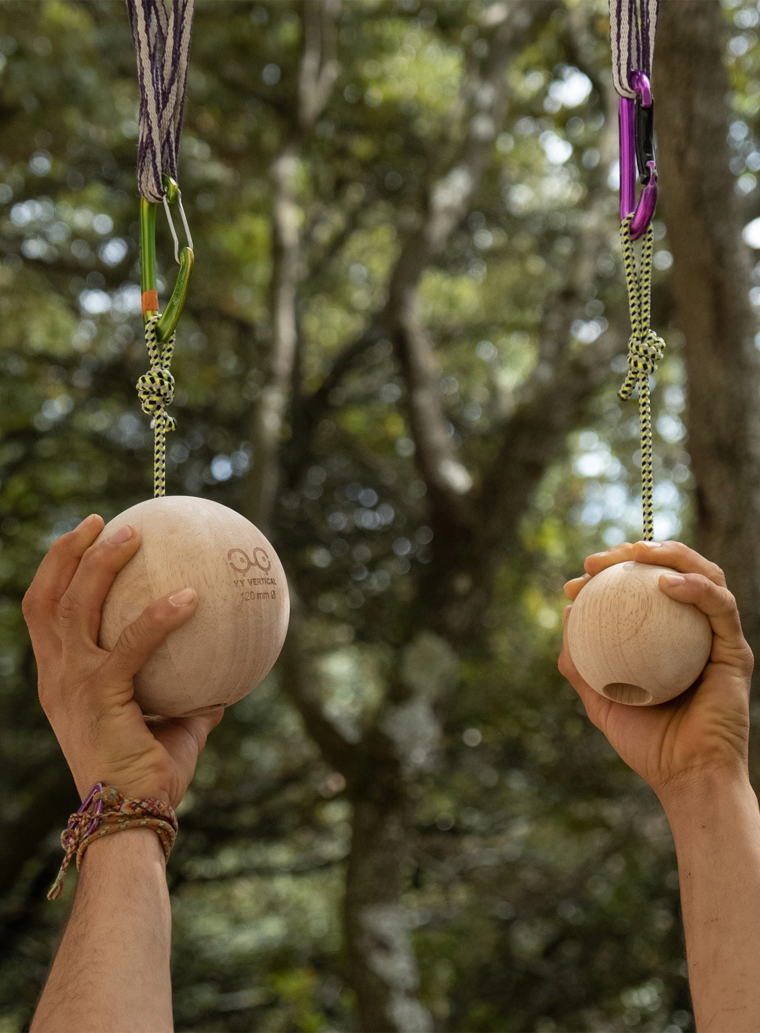 Tréninkové lezecké chyty Y&Y Vertical Balls 12 cm