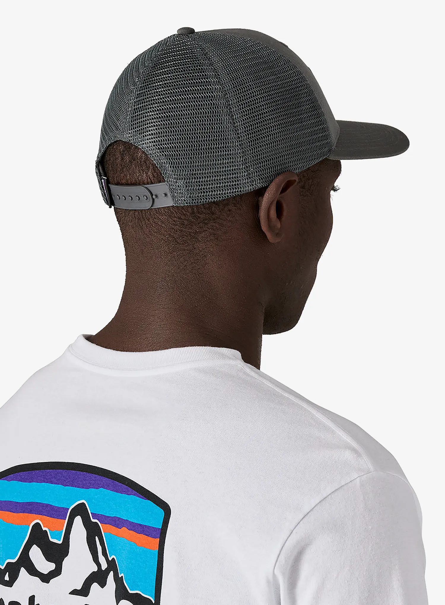 Kšiltovka Patagonia P-6 Logo Trucker Hat - forge grey