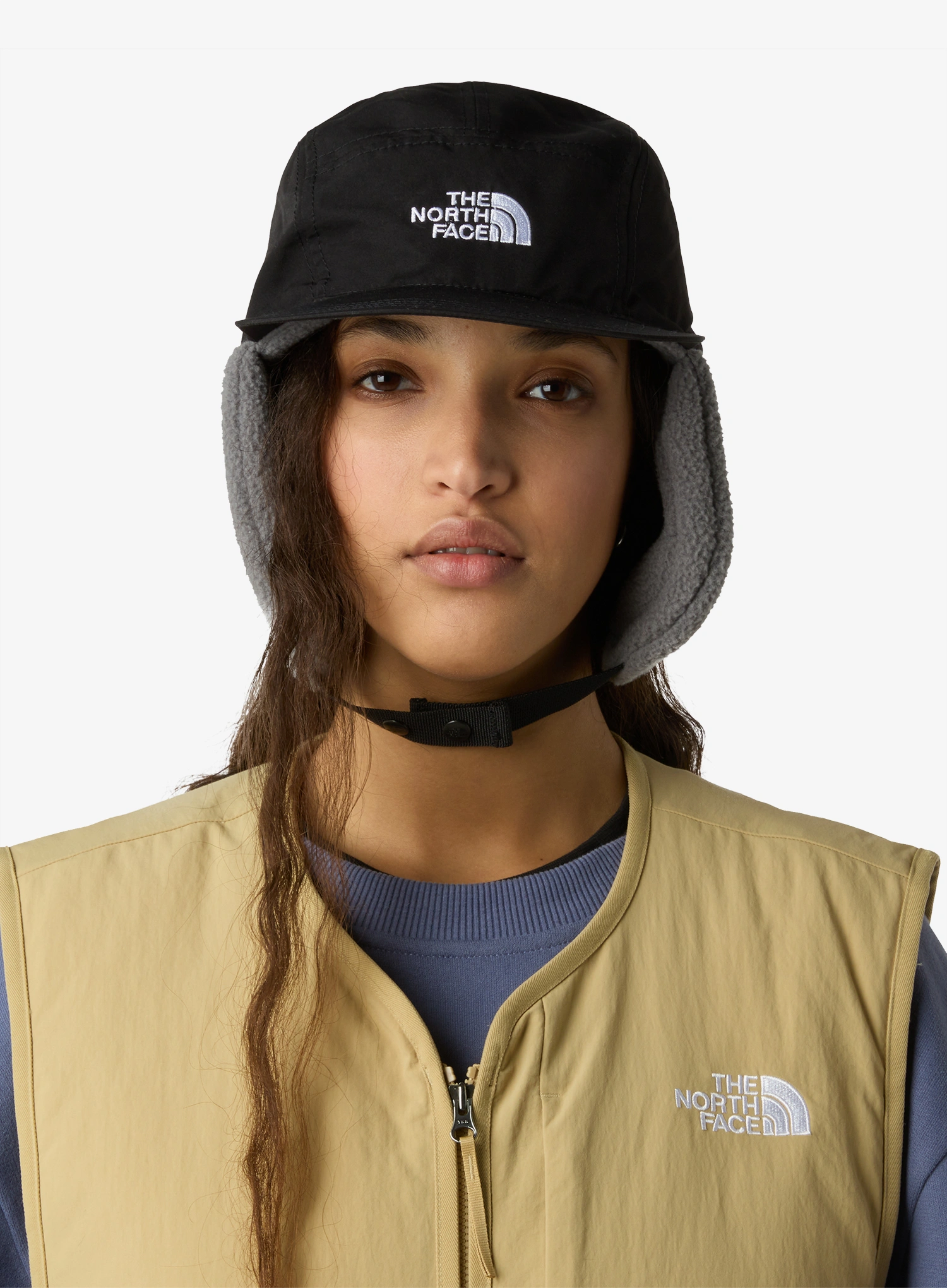 Kšiltovka The North Face Yumiori Trapper - tnf black/smoked pearl