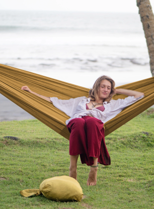 Hamaka Ticket To The Moon Compact Hammock - sand