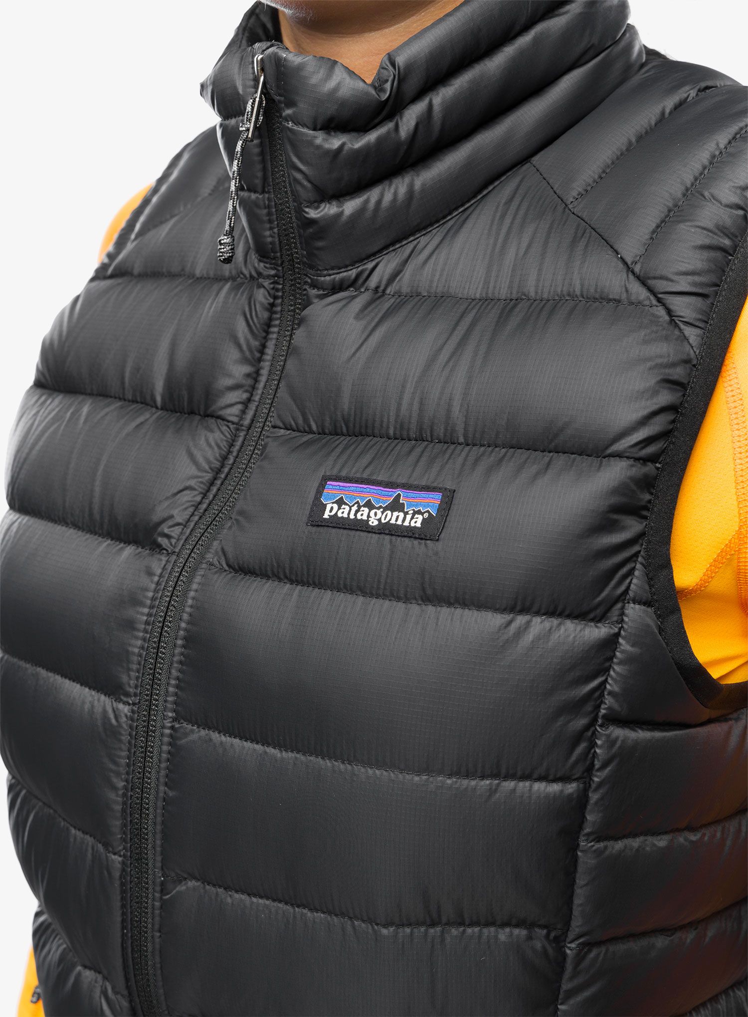 Dámská vesta Patagonia Down Sweater Vest - black/black
