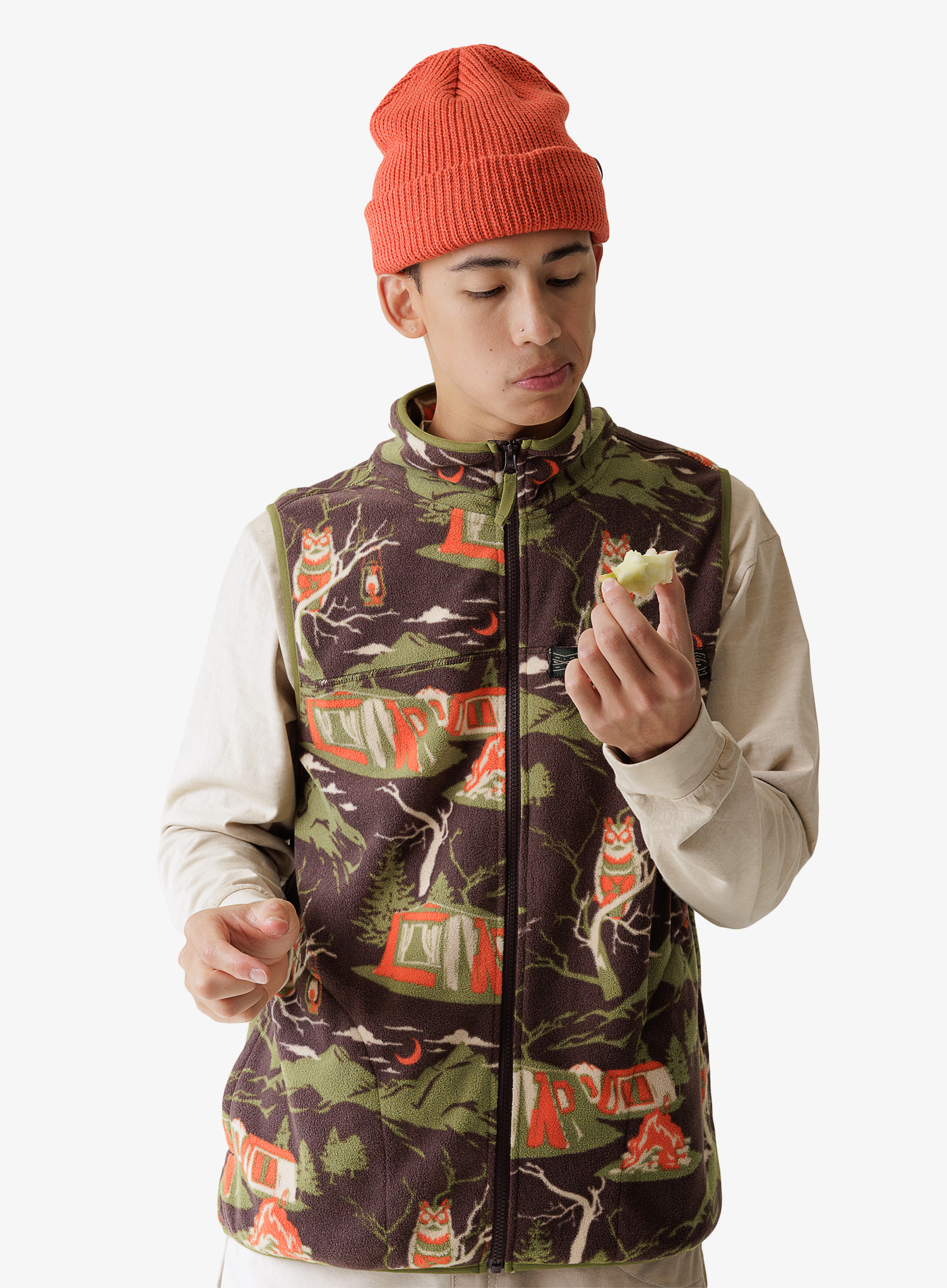 KavuWestVest_nightcamp_fw26_782519574837_1_127.webp