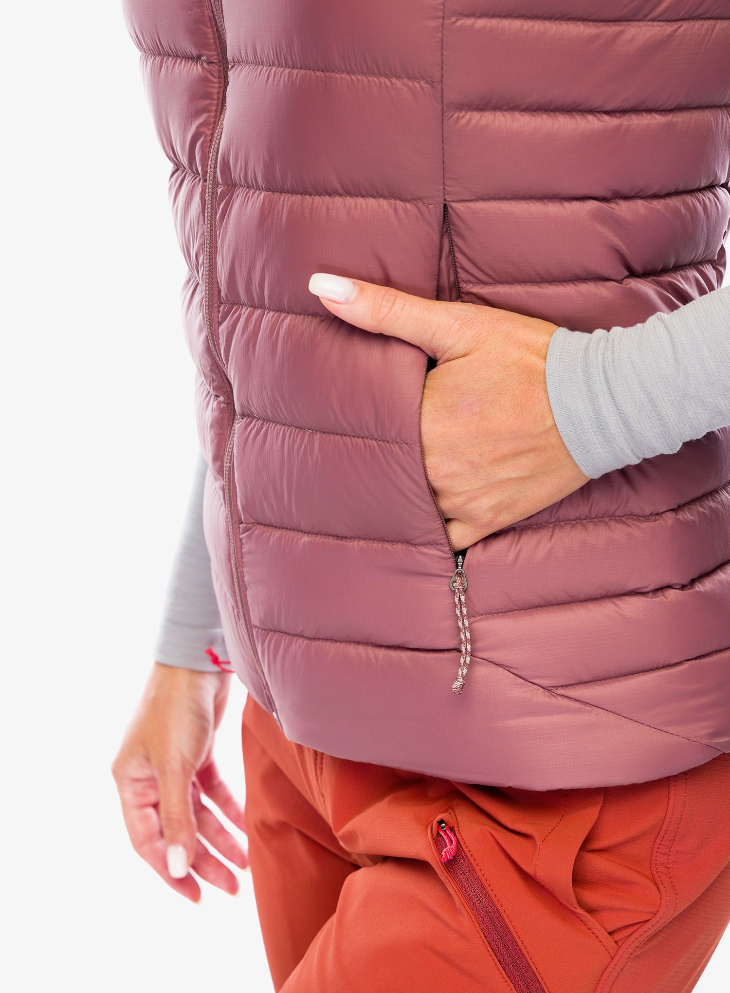 Péřová vesta dámská Patagonia Down Sweater Vest - dulse mauve