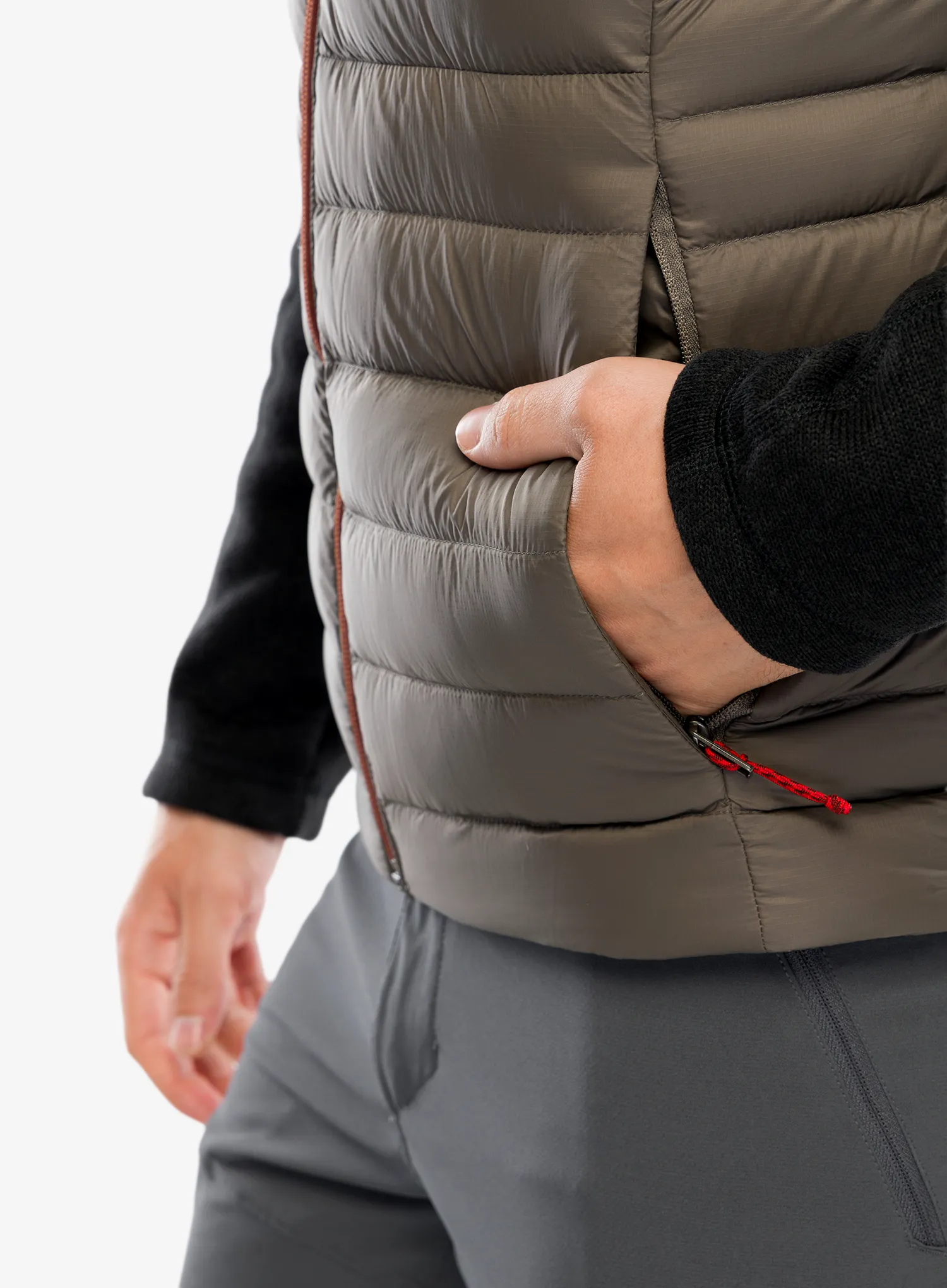Péřová vesta Patagonia Down Sweater Vest - marlow brown