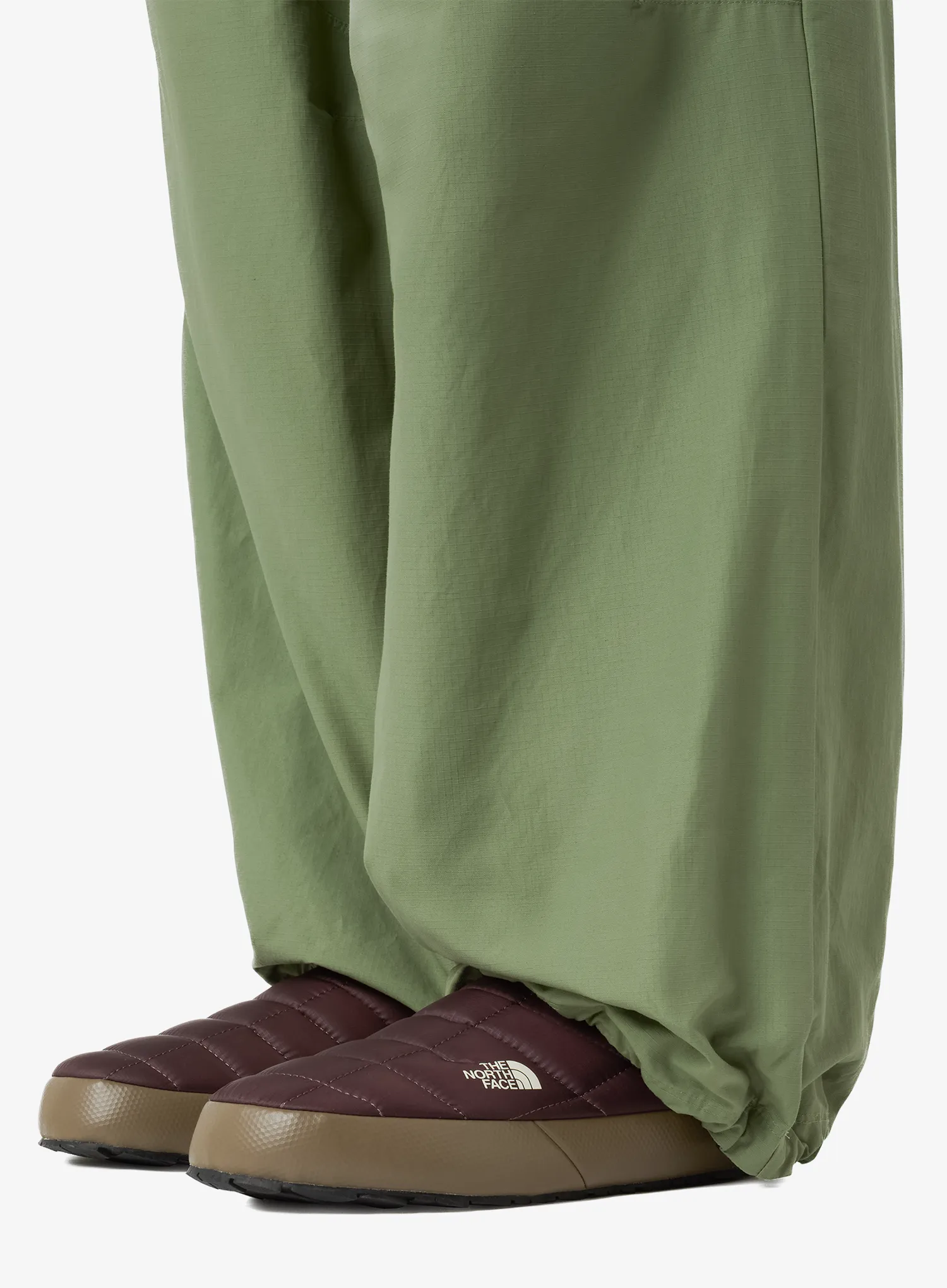 Zateplené dámské papuče The North Face ThermoBall Traction Mule V - tawny quartz/mocha brown