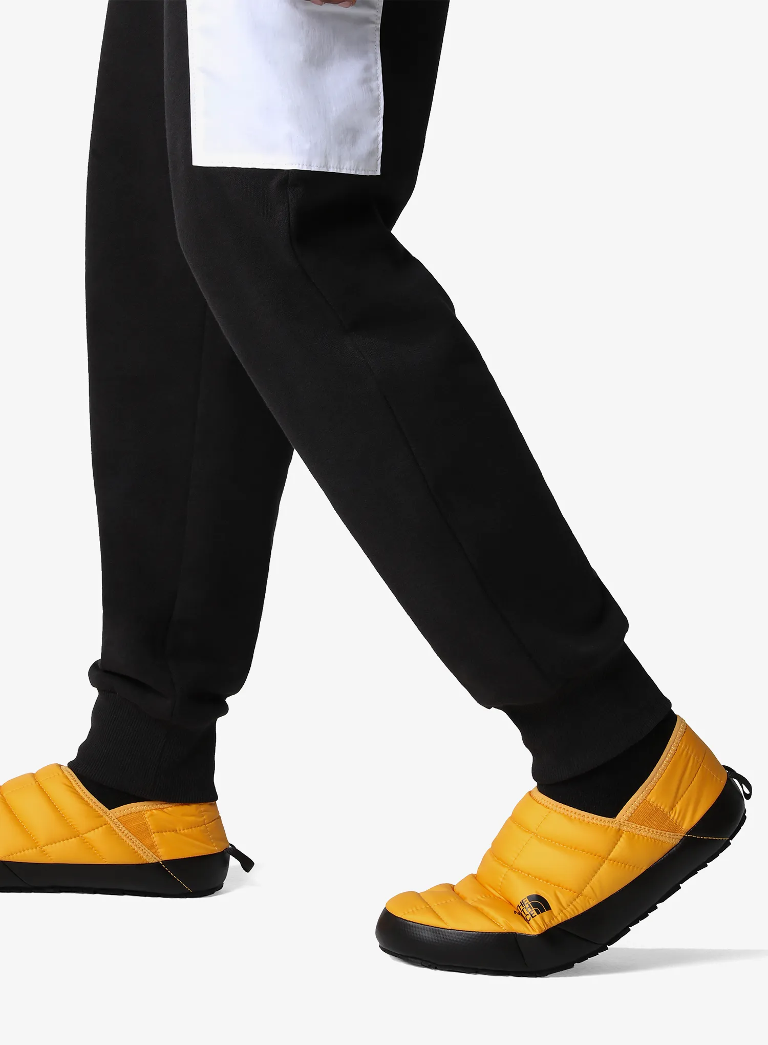 Přezůvky The North Face ThermoBall Traction Mule V - gold/blk