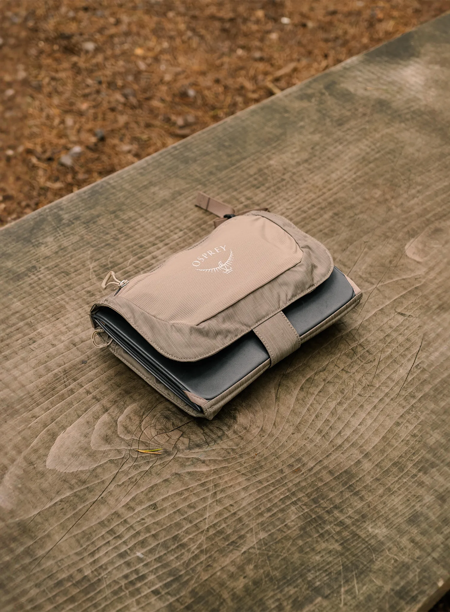 Pouzdro Osprey Poco Changing Pad - tan concrete