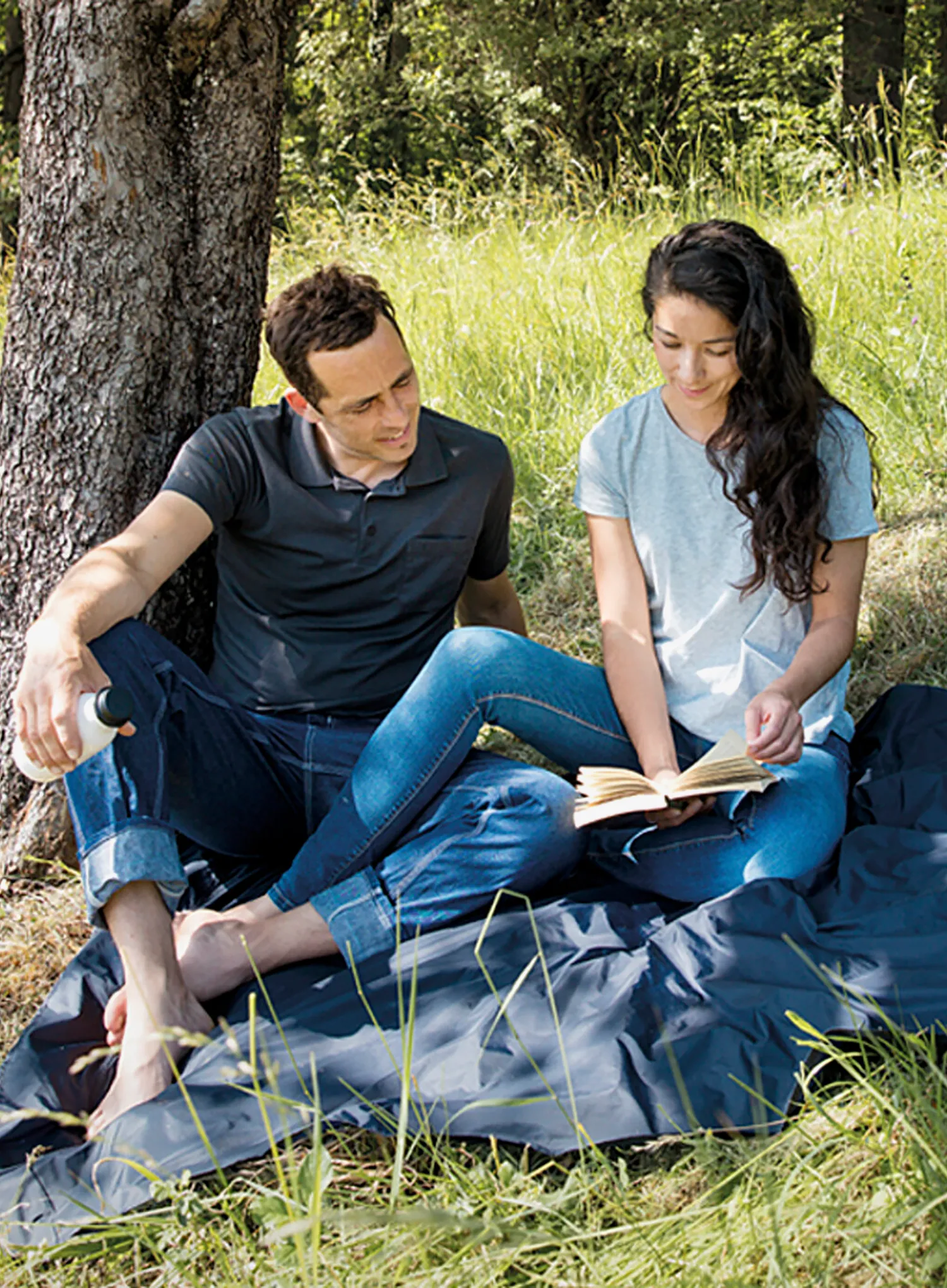 Deka Cocoon Picnic/Outdoor/Festival Blanket - midnight blue/blue