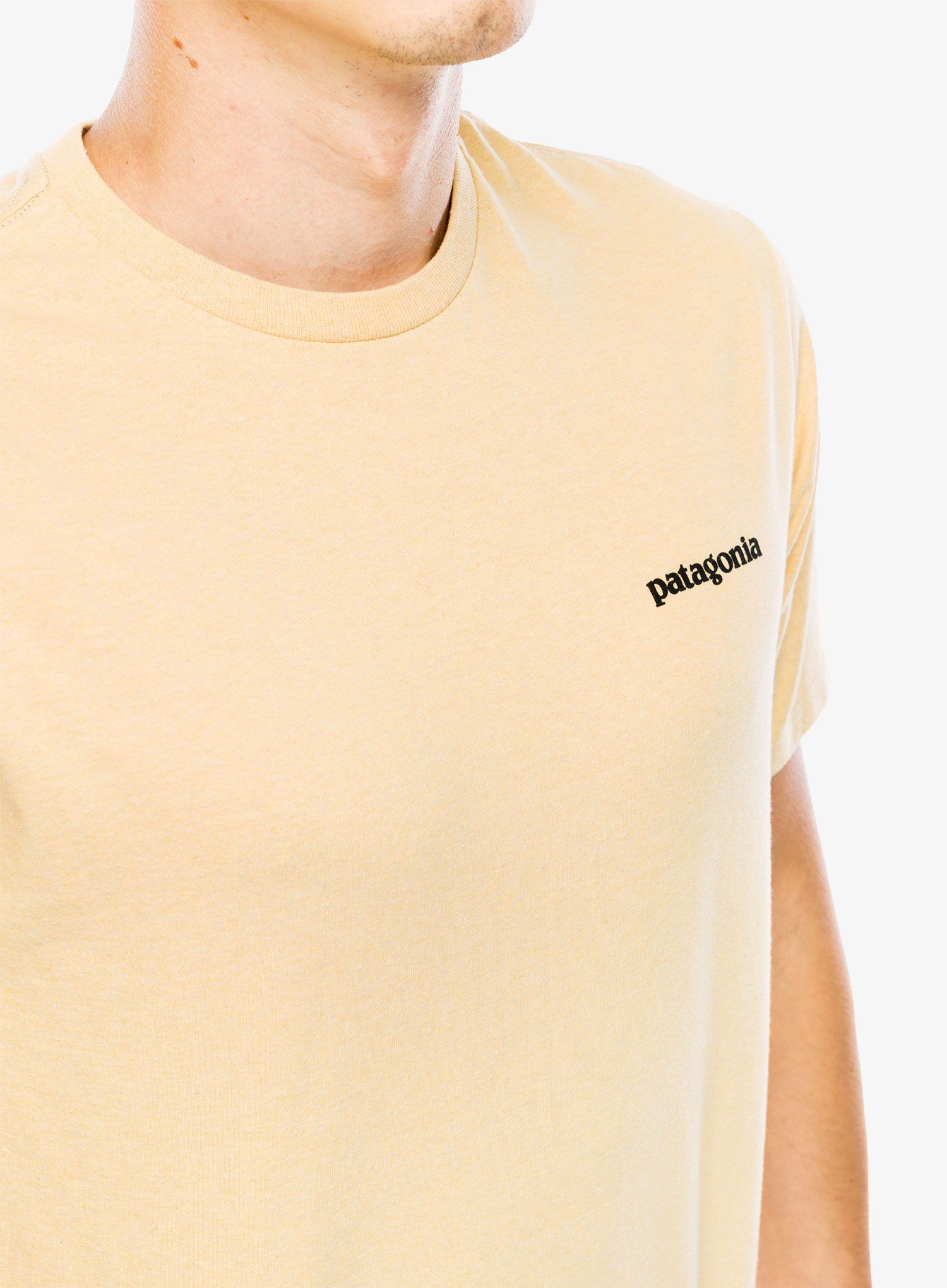 Bavlněné tričko Patagonia P-6 Logo Responsibili-Tee - beeswax tan