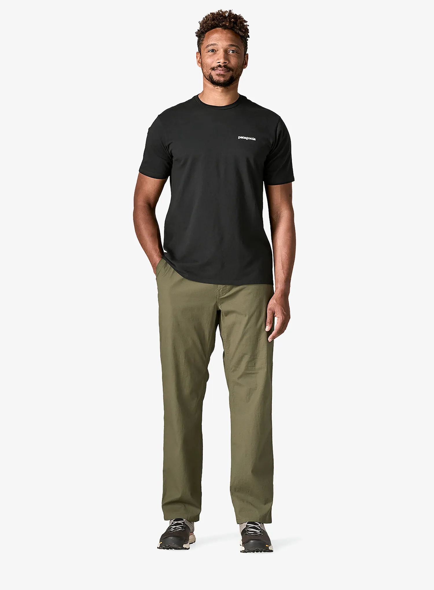 Bavlněné tričko Patagonia P-6 logo Responsibili-Tee - black