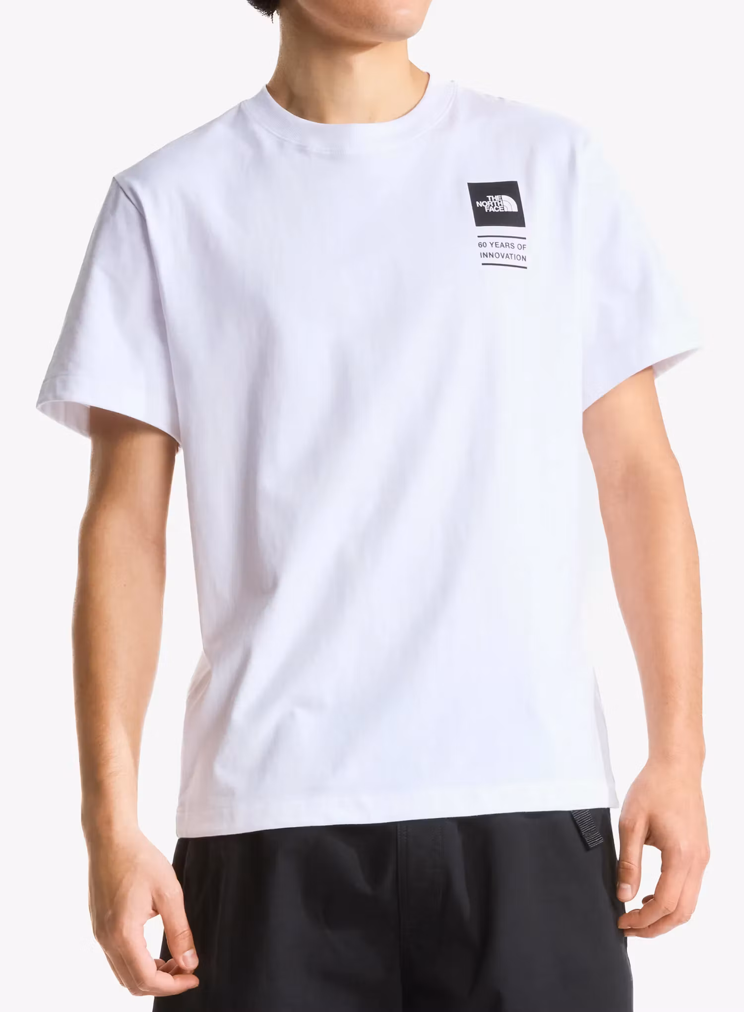 qweTheNorthFaceBCDCelebrationRelaxedSSTeetnfwhite198266076935a.webp