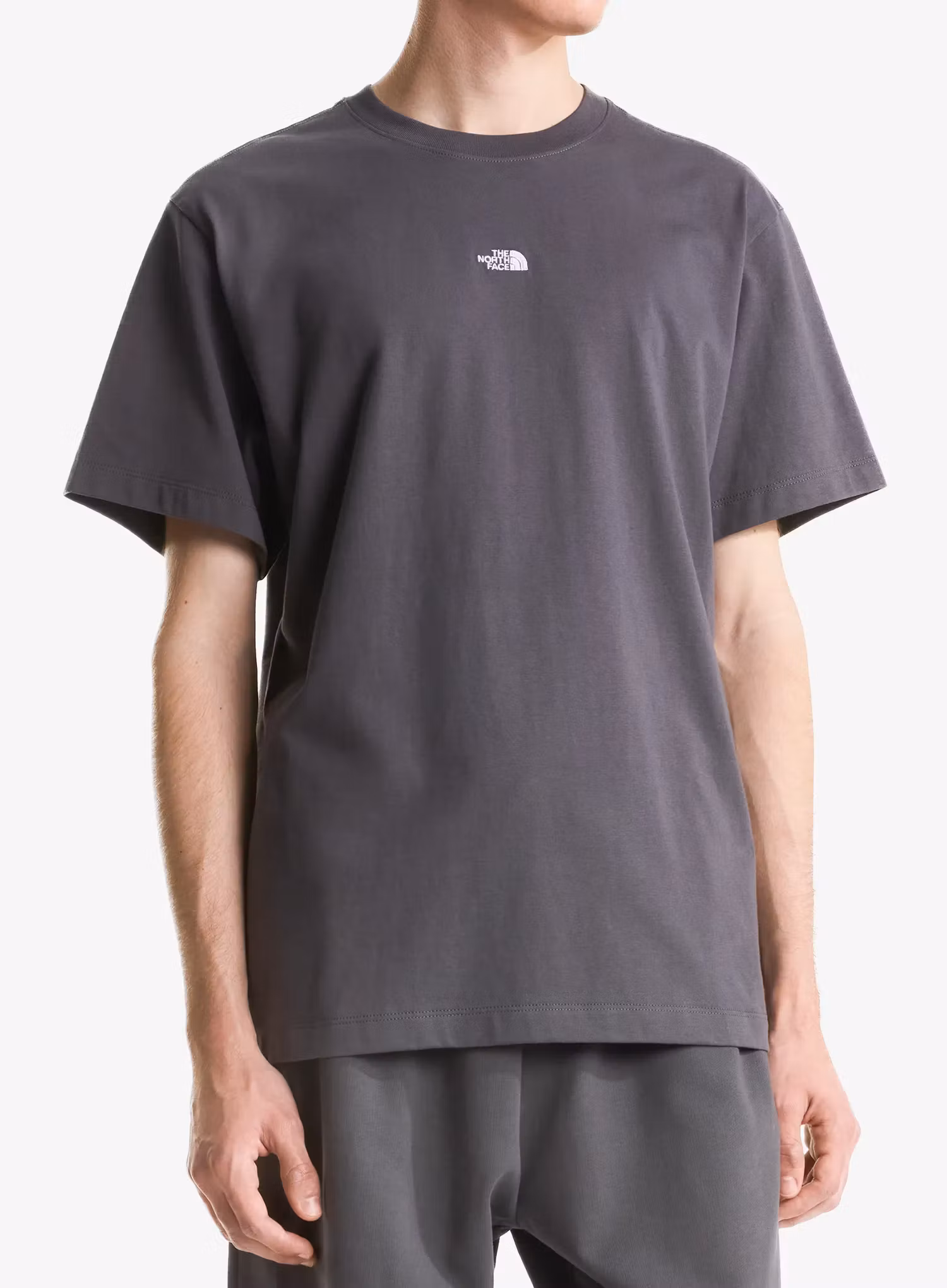 qweTheNorthFaceEssentialCenterLogoRelaxedSSanthracitegrey198266084091a.webp