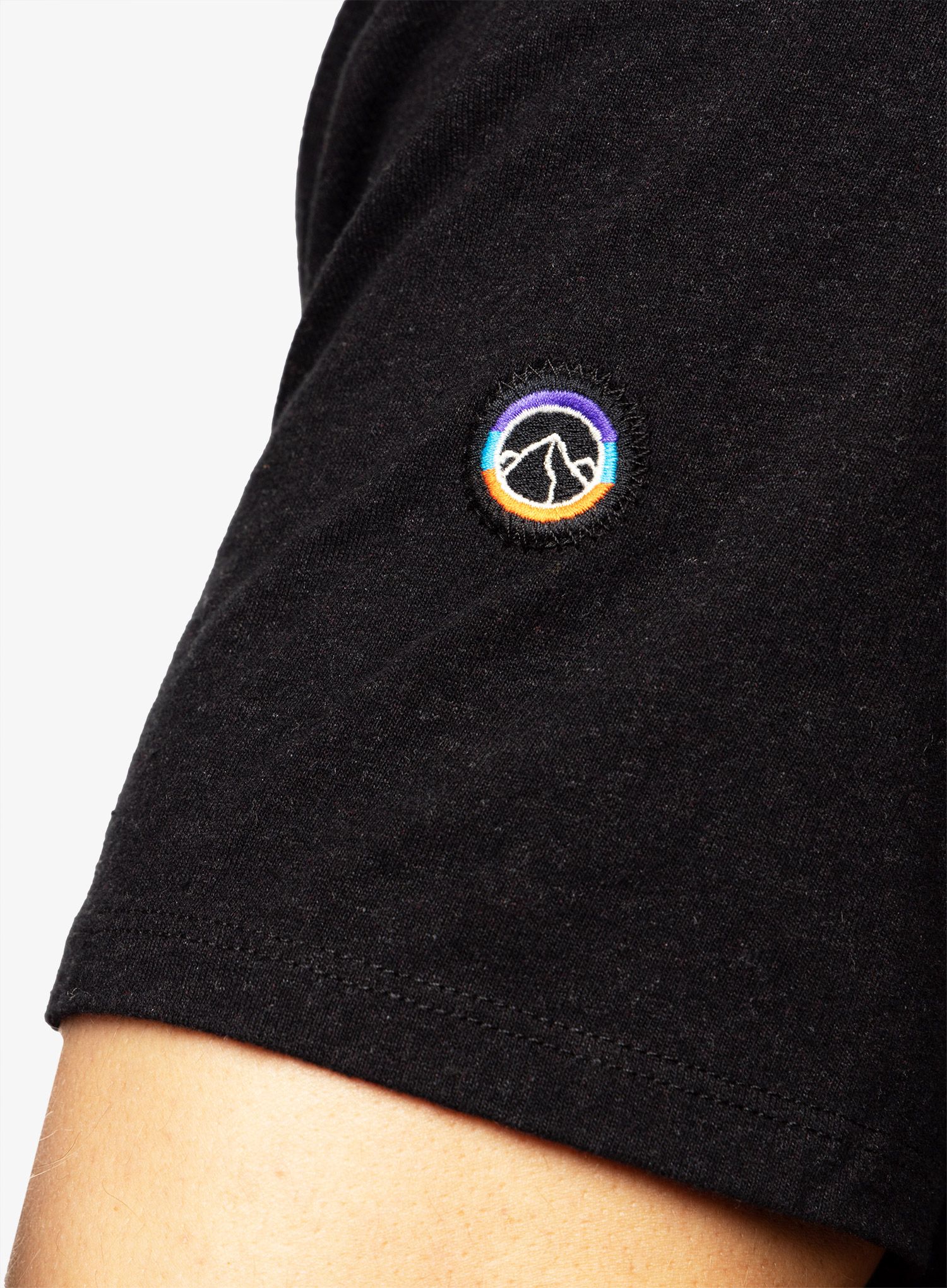 Tričko Patagonia Fitz Roy Icon Responsibili-Tee - ink black
