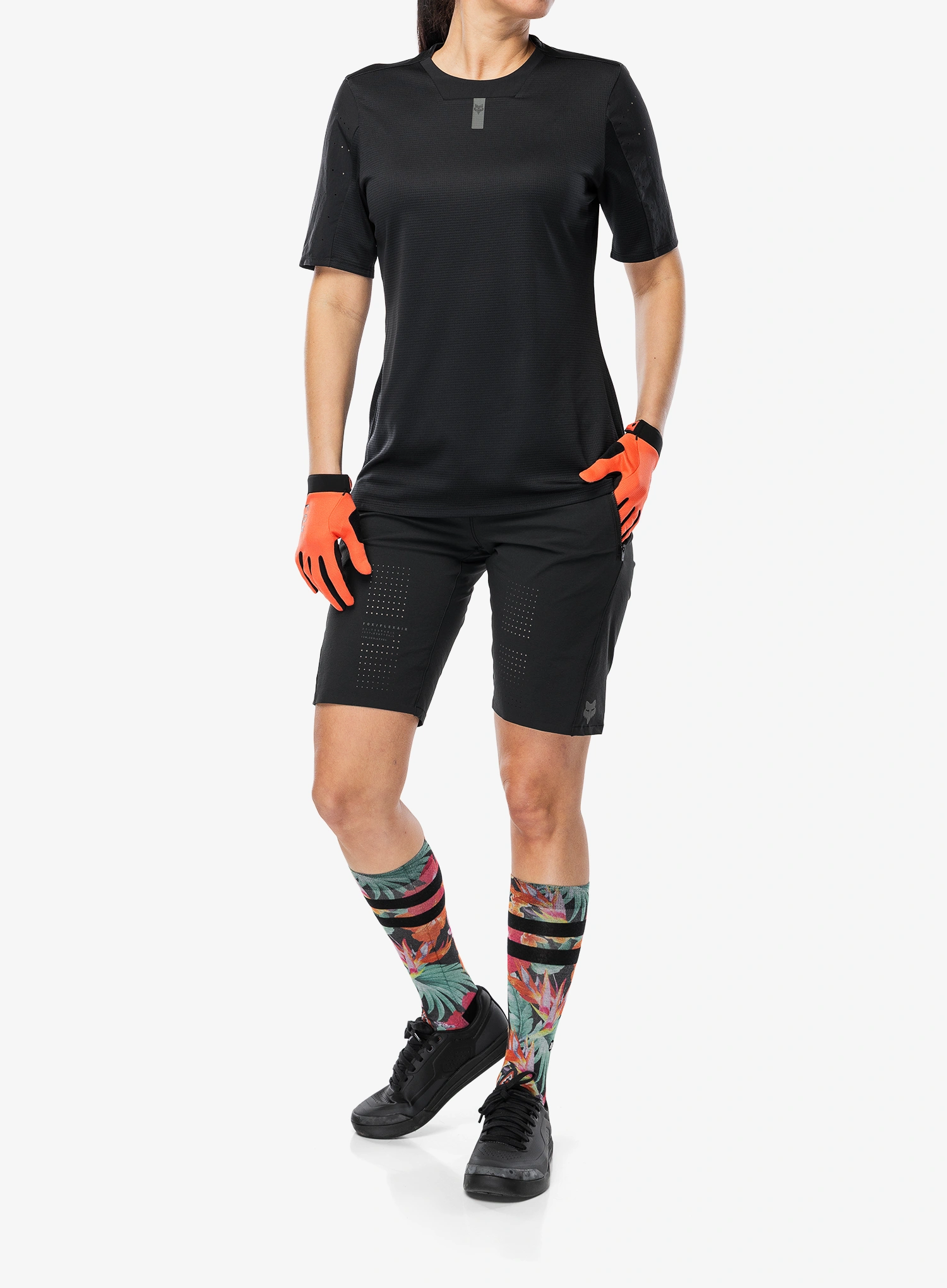 Dámské cyklistické triko Fox Defend SS Jersey - black