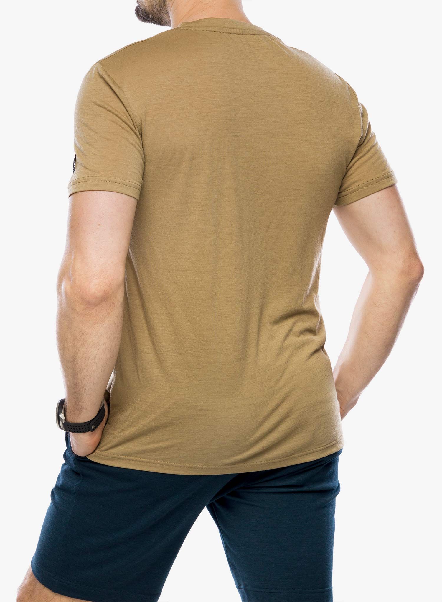Tričko s potiskem Super.natural Sn Sailor Tee - oak/jet black/dried sage