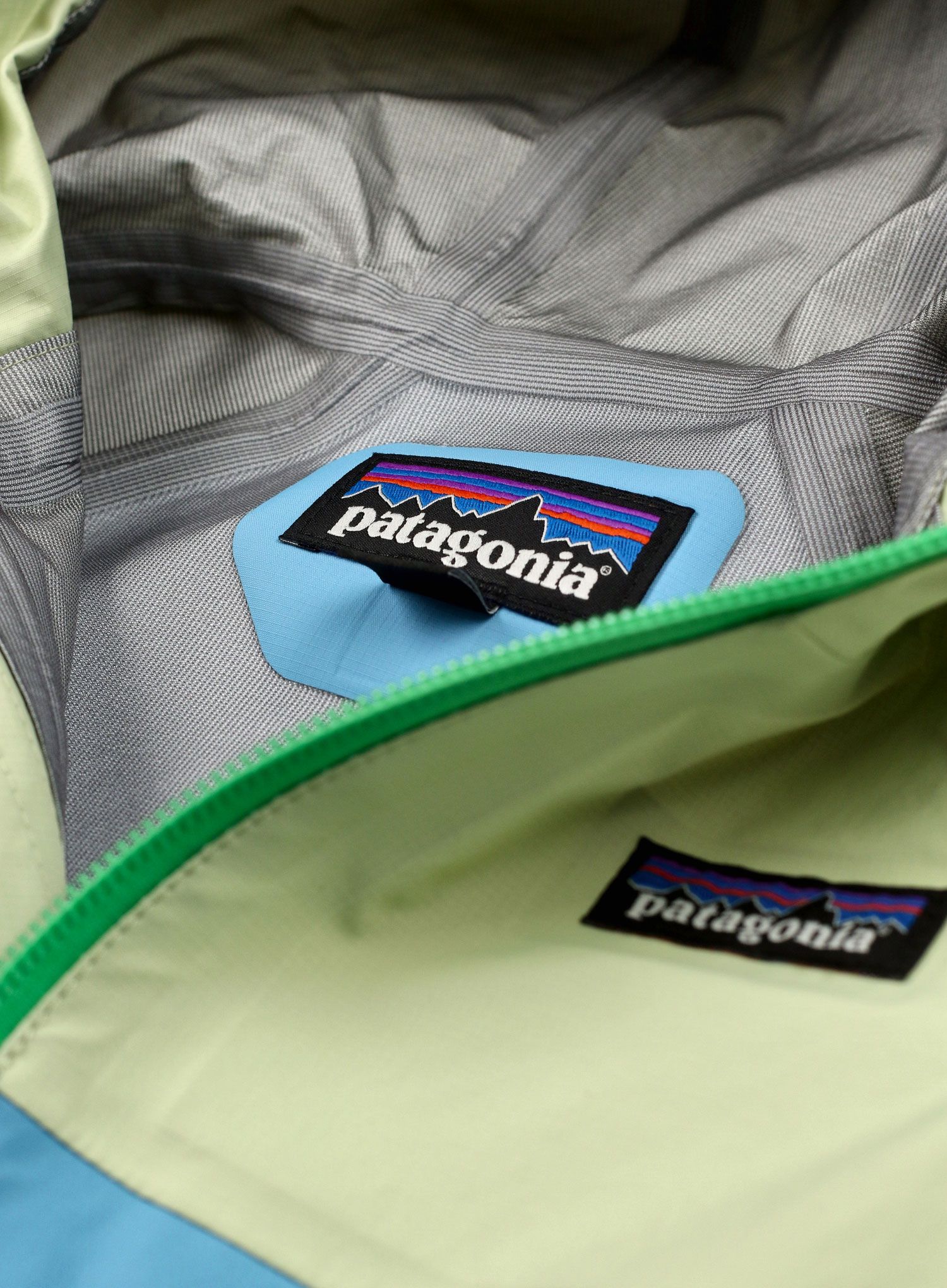 Dětská bunda Patagonia Baby Torrentshell 3L Jkt - friend green