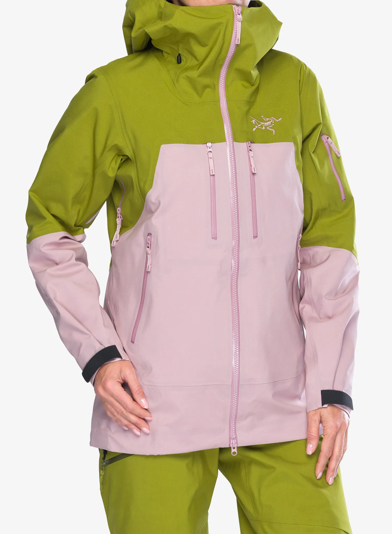 ArcteryxRushJacket_olivemossbliss623555707608a.webp