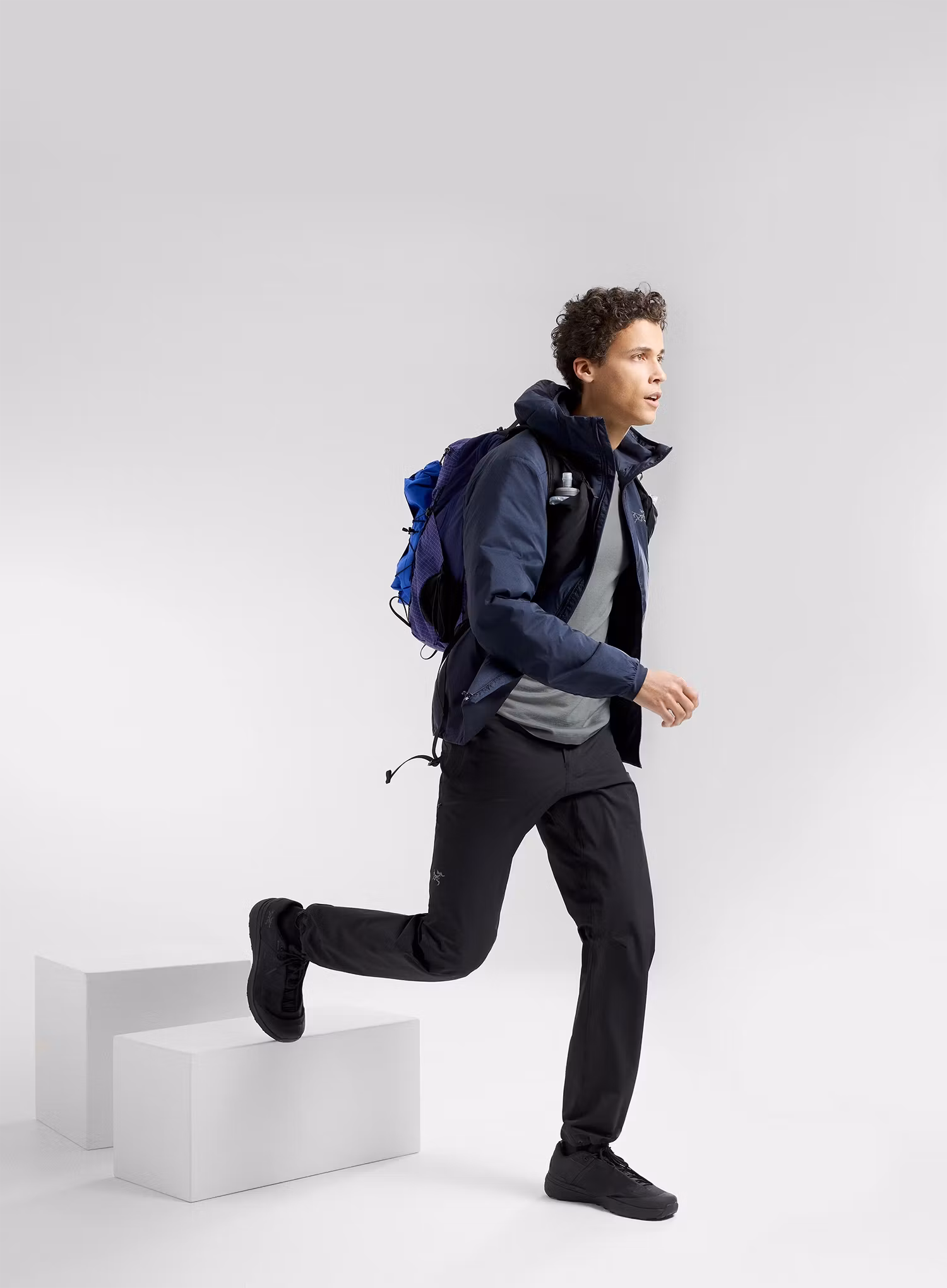 Zateplená bunda Arcteryx Atom Hoody - sapphire