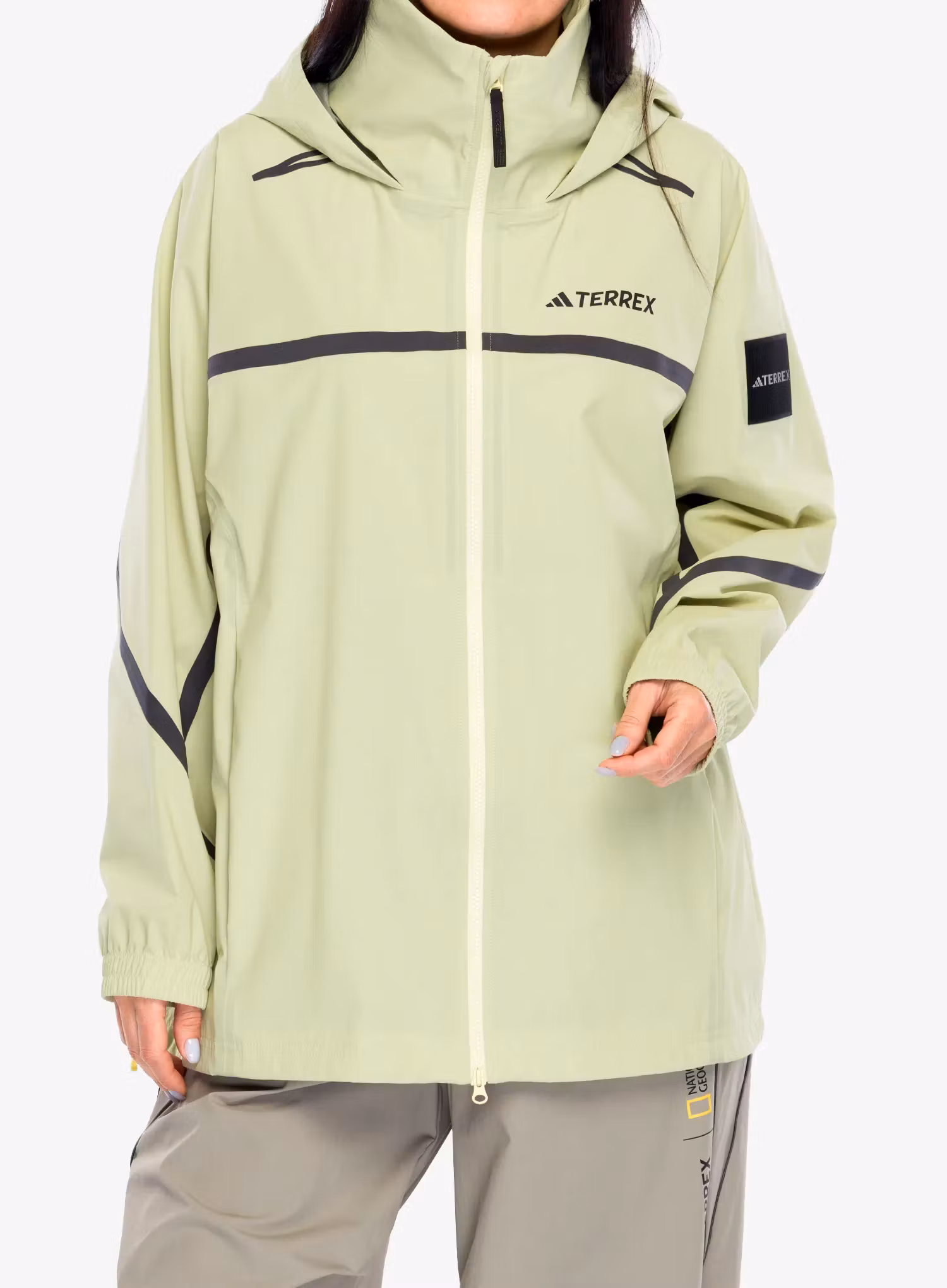 adidasTERREXNationalGeographicRAINRDYJacket_powyelpo4067901590654a.webp