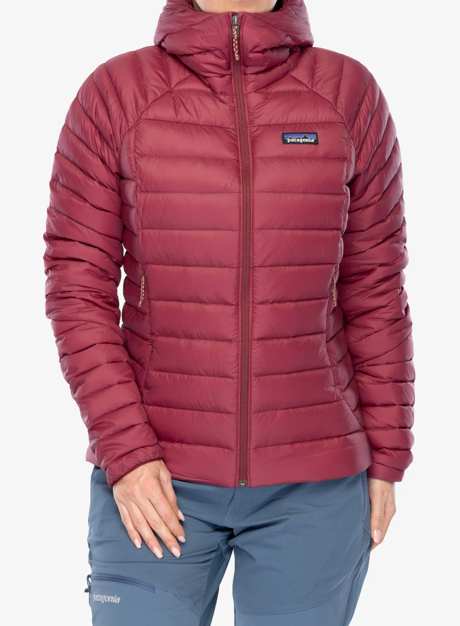Dámská péřová bunda Patagonia Down Sweater Hoody - marion red