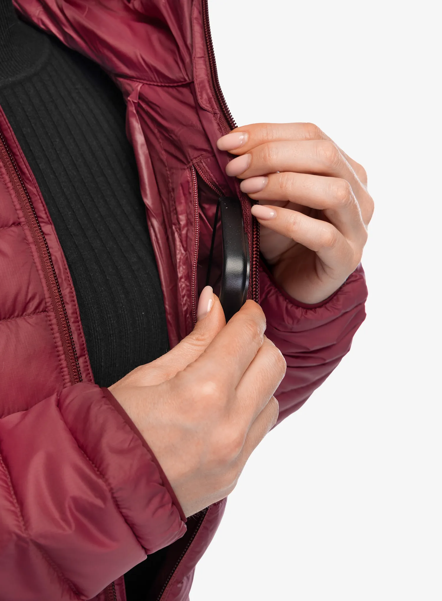 Dámská péřová bunda Patagonia Down Sweater Hoody - marion red