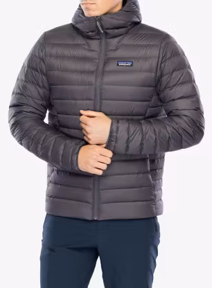 PatagoniaDownSweaterHoody_forgegrey_087.webp