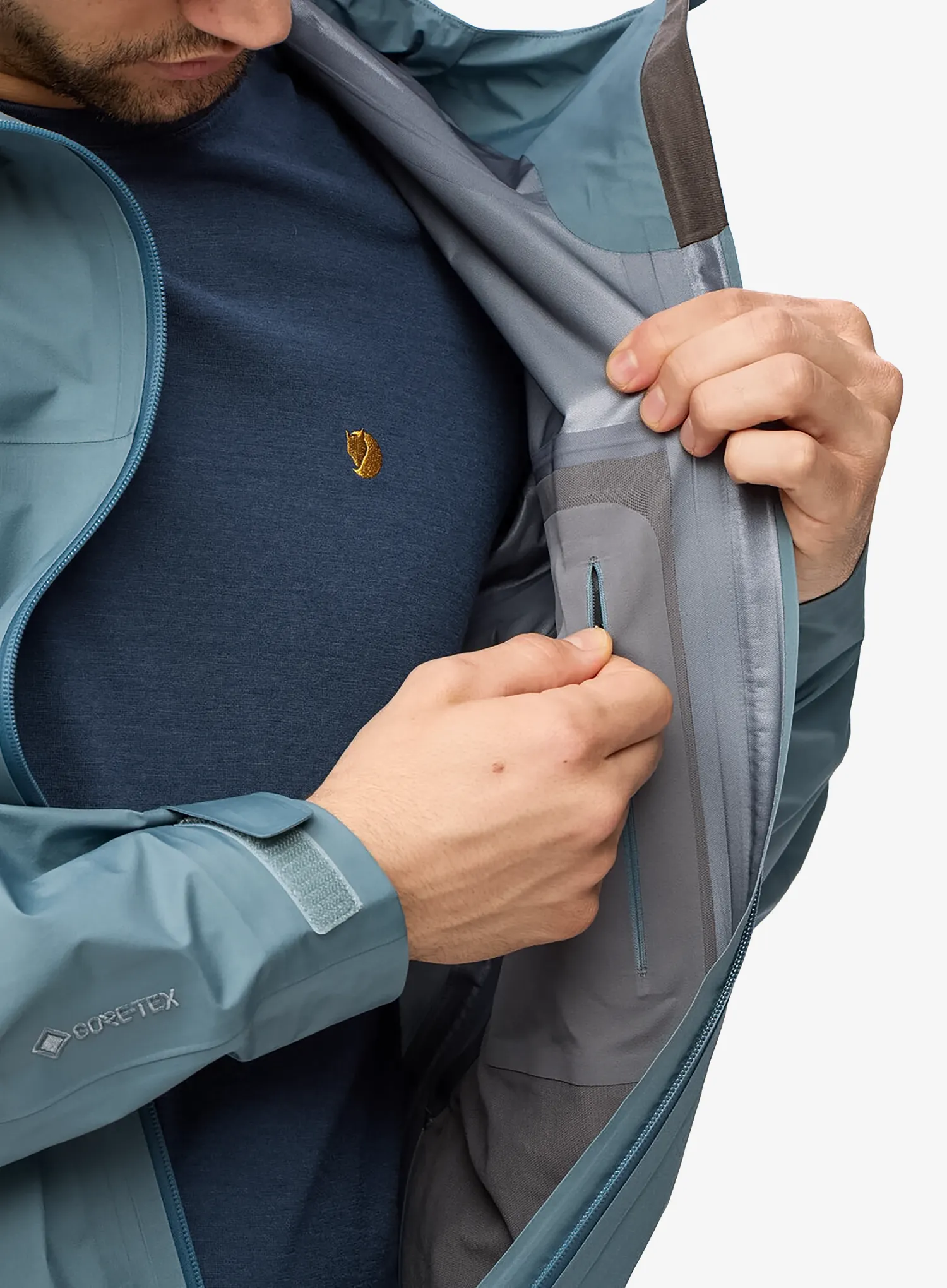 Bunda s membránou Fjallraven Bergtagen GTX lite Jacket - nimbus blue