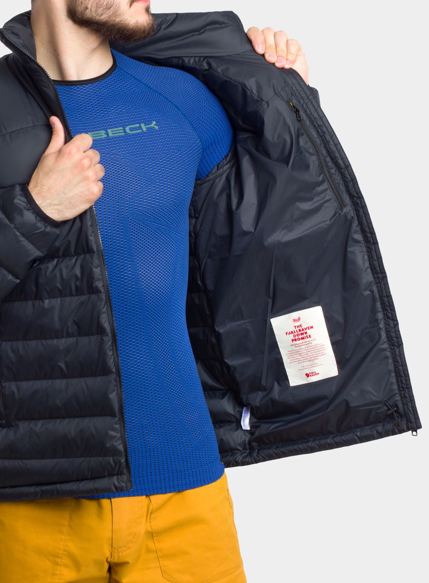 Péřová bunda Fjallraven Expedition Pack Down Jacket - black