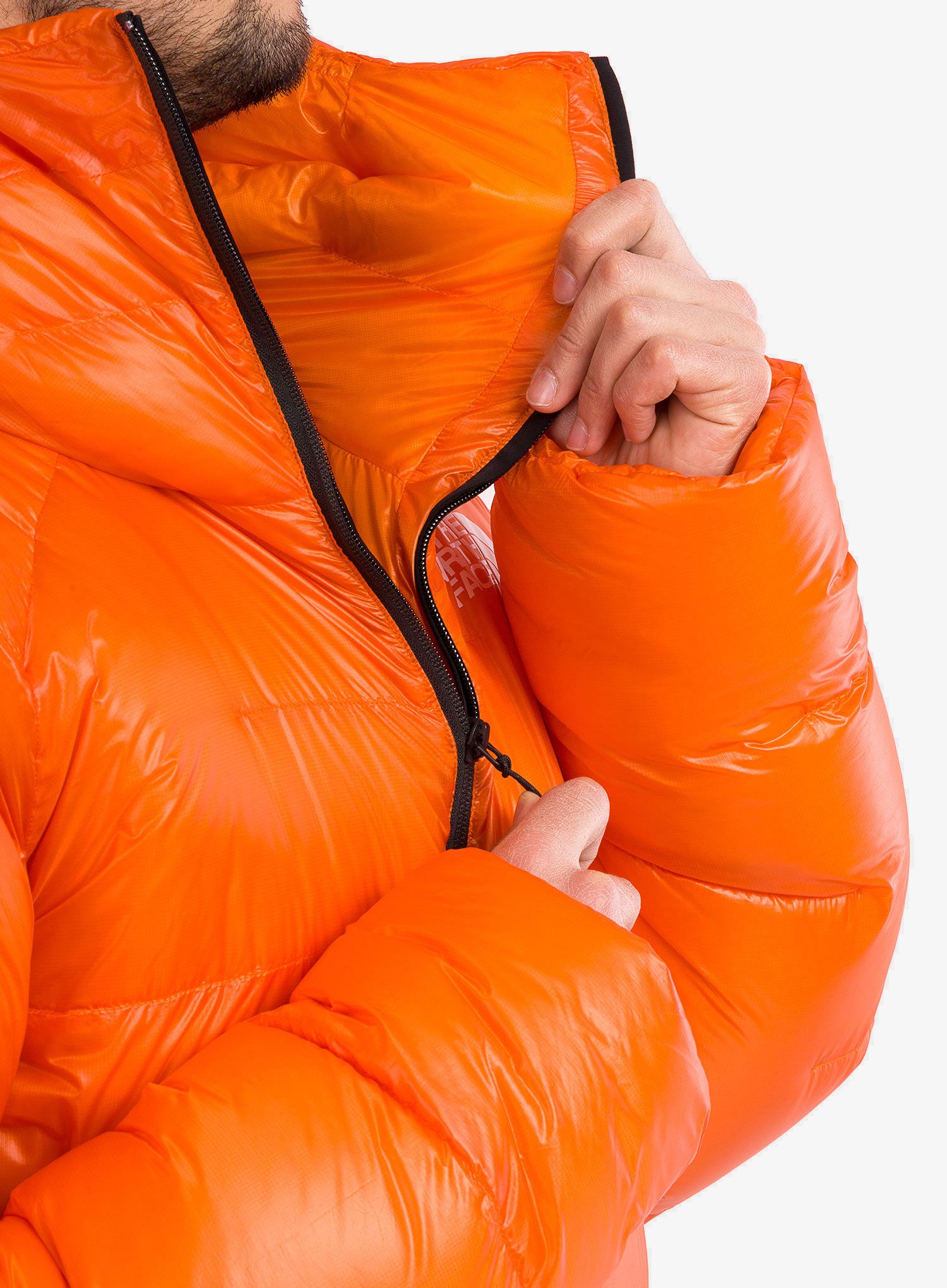 Péřová bunda The North Face Summit L6 Cloud Down Parka - red