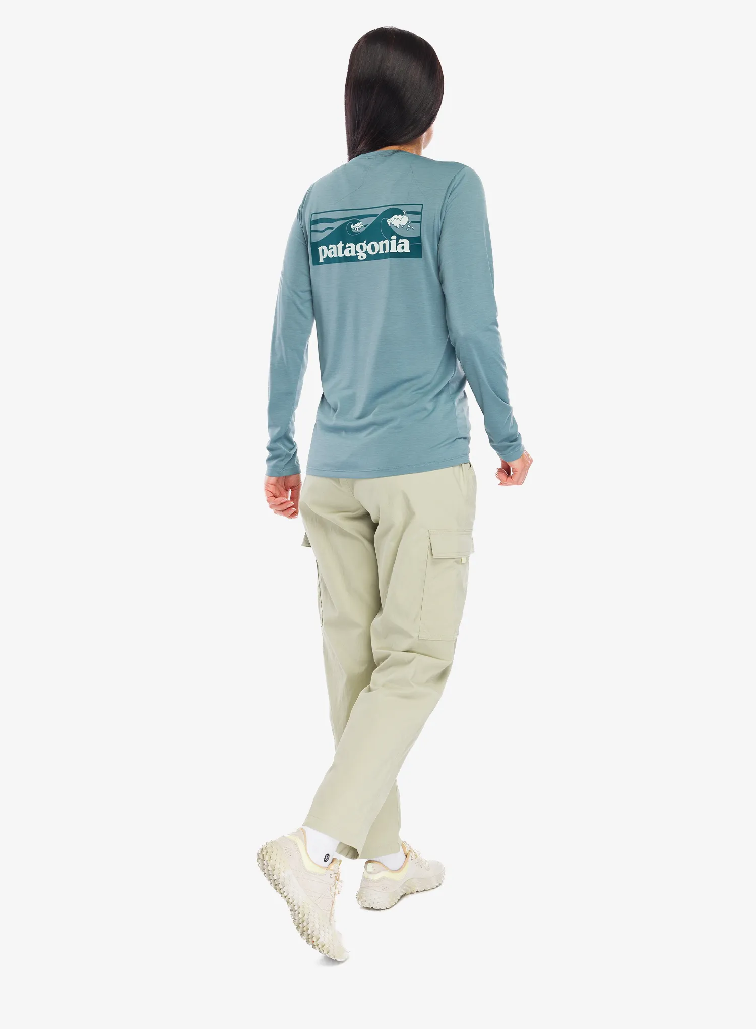Dámské triko s dlouhým rukávem Patagonia L/S Cap Cool Daily Shirt Boardshort Logo - blue sage/l.blue sage x-dye