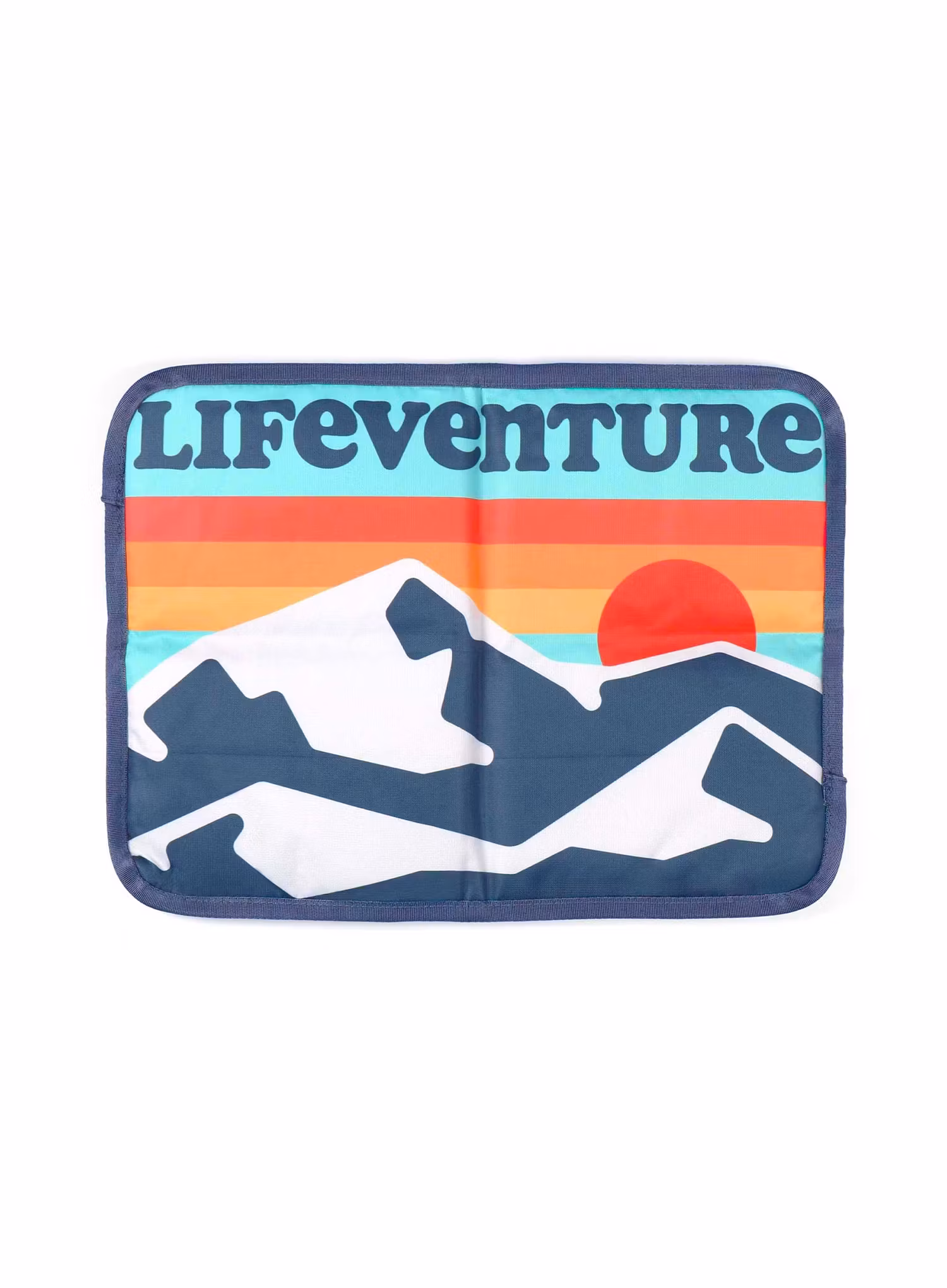 qwe_LifeventureSitMatretro5031863638012c.webp