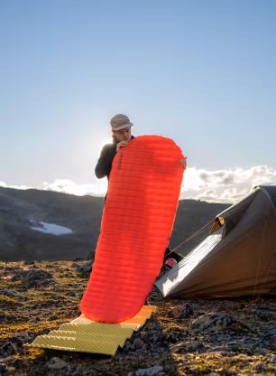 Samonafukovací karimatka Therm a Rest ProLite Apex L - heat wave