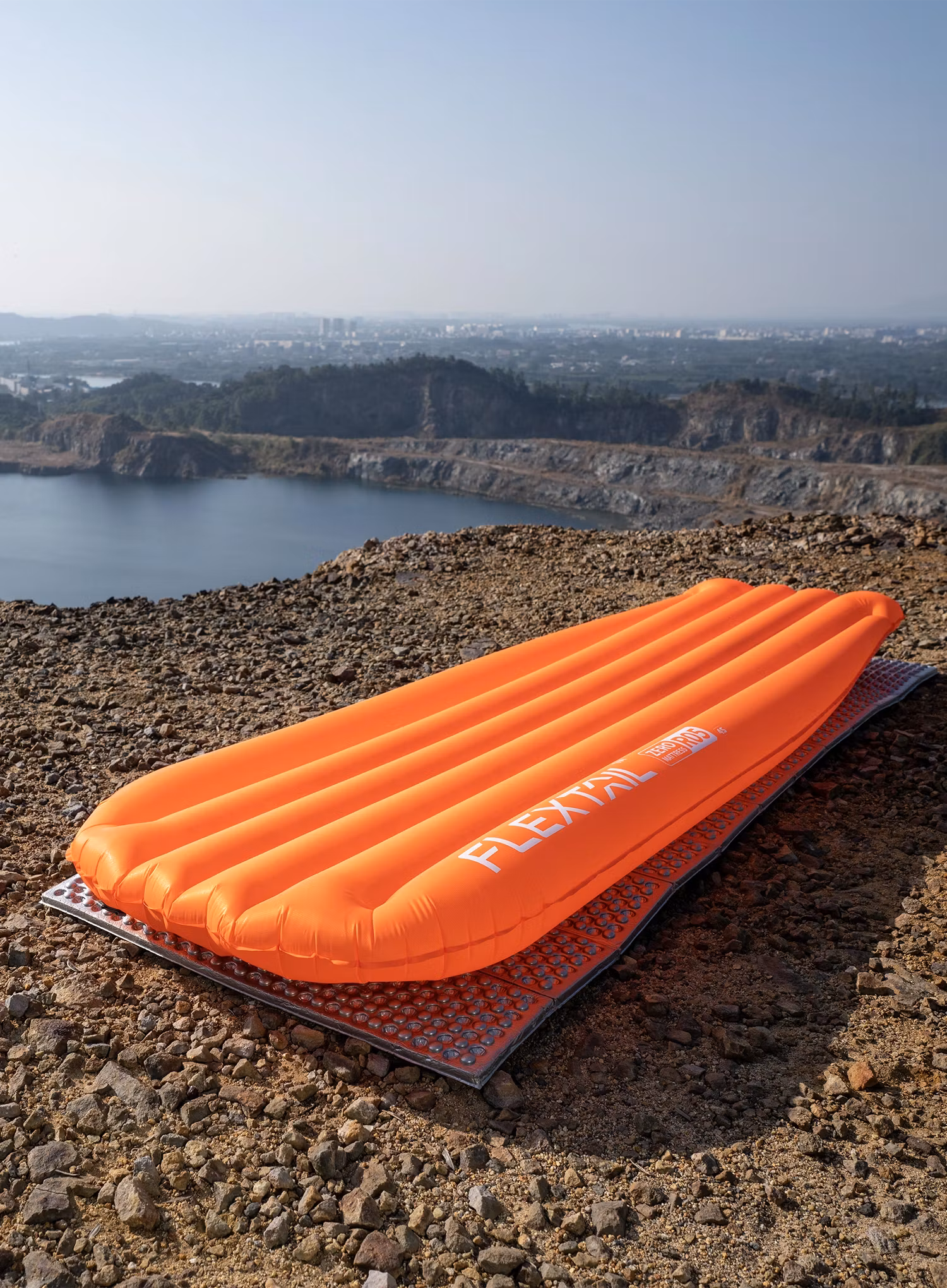 Nafukovací matrace Flextail Zero Mattress R05 Regular - orange/orange