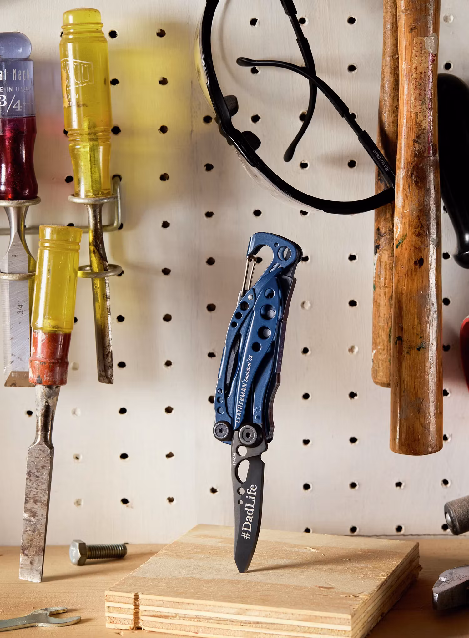 Multitool Leatherman Skeletool Cx - nocturnal