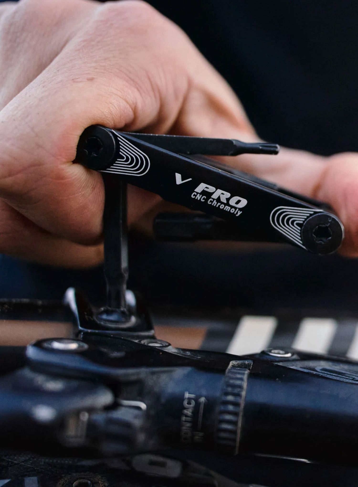 Víceúčelové nářadí na kolo Lezyne V Pro 5 - black