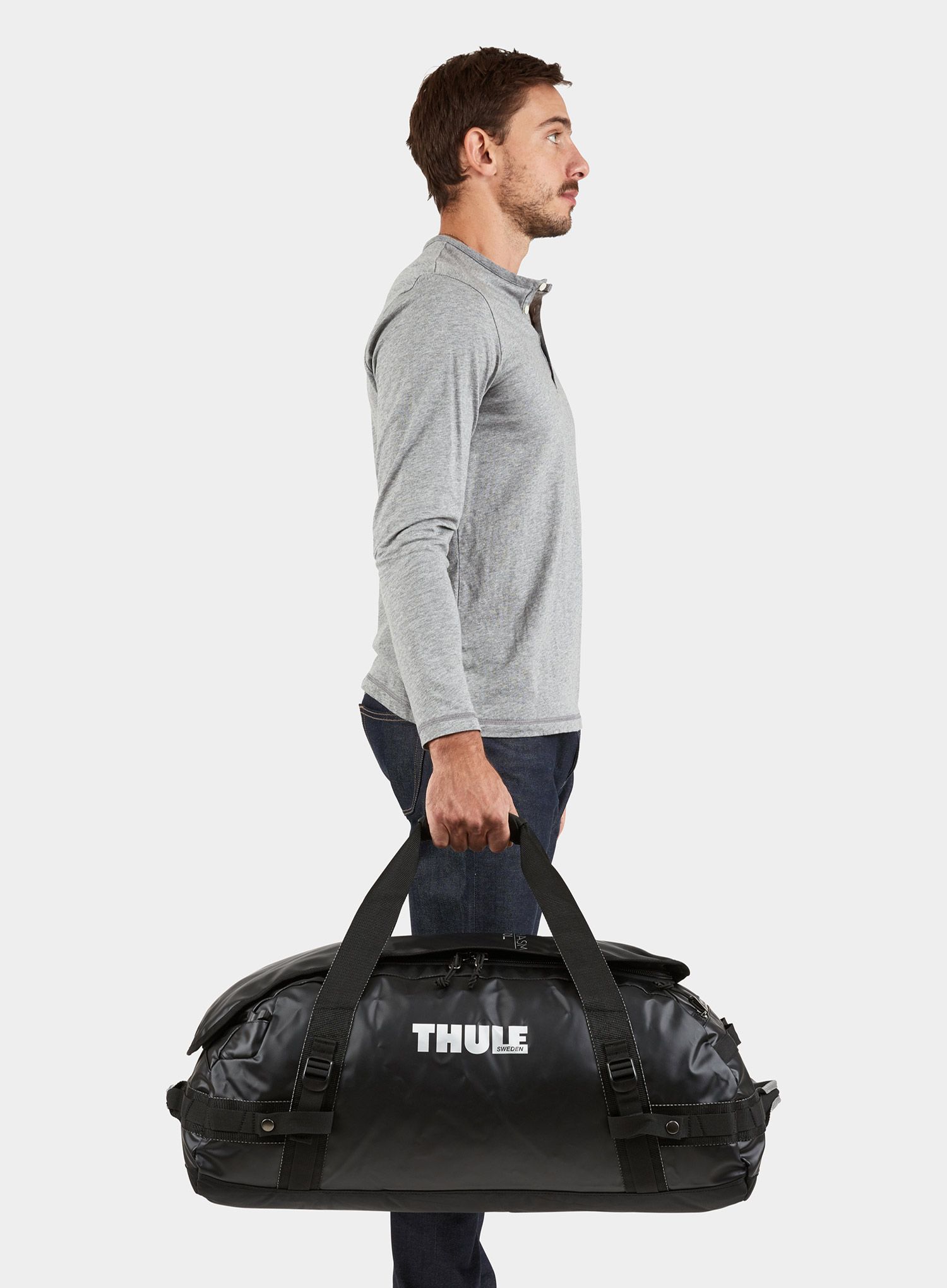 Taška Thule Chasm 70L - black