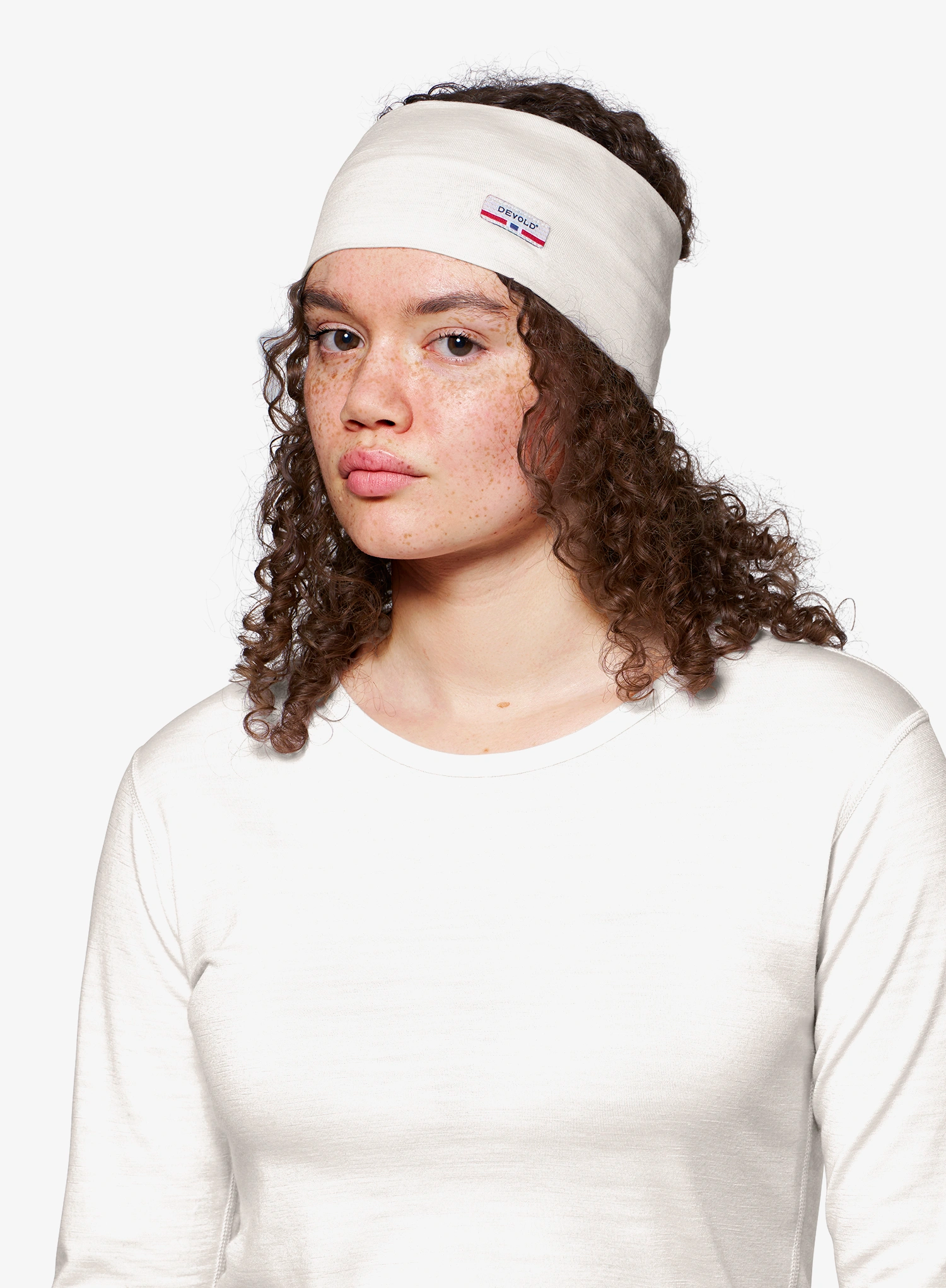 Čelenka Devold Breeze Plus Merino 200 Headband - white