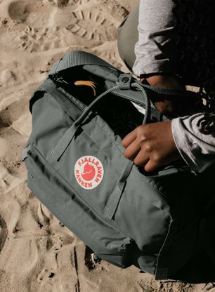 Městský batoh Fjallraven Kanken - forest green