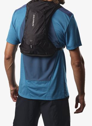 Sportovní batoh Salomon Cross 4 - black