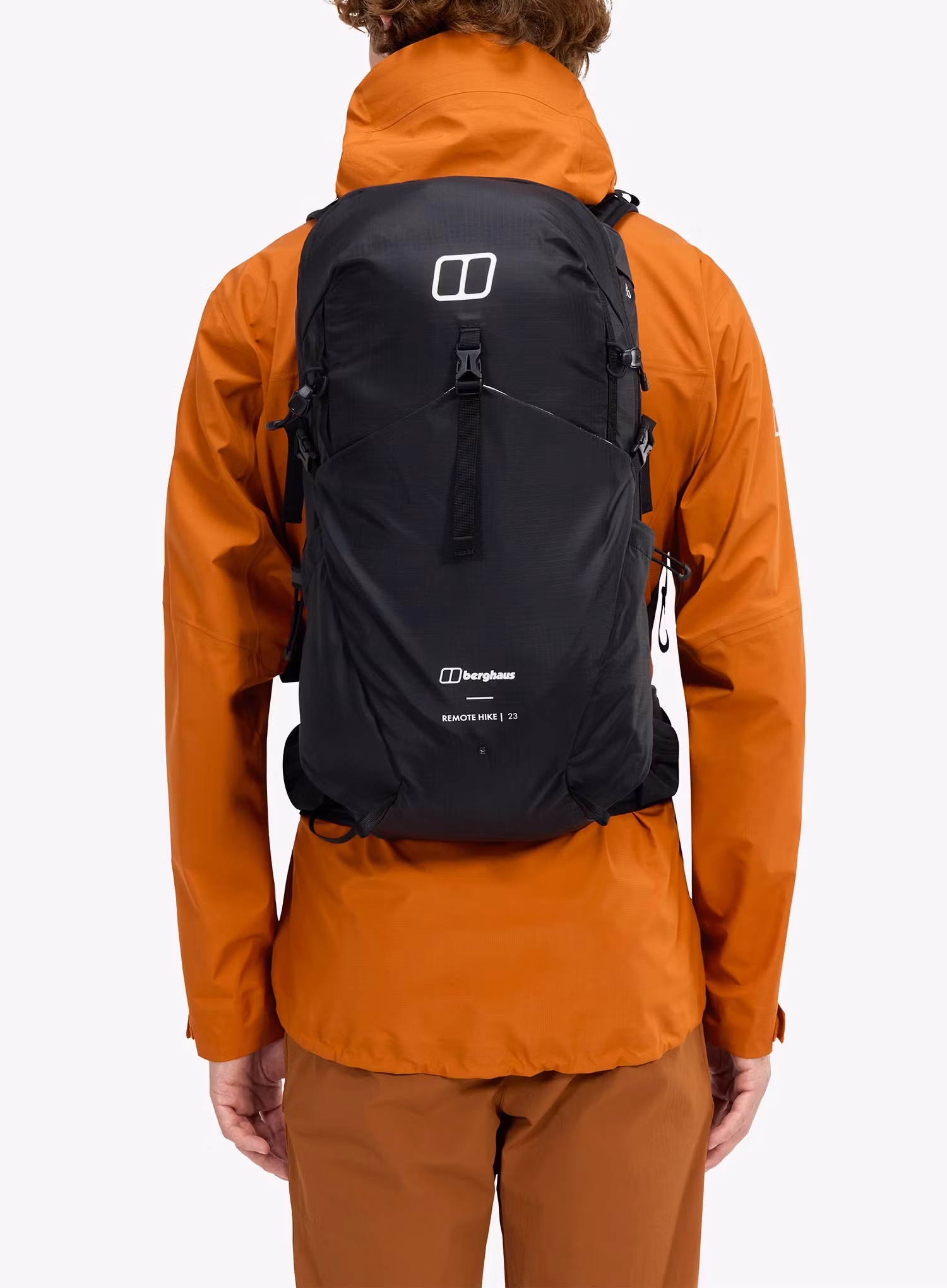Turistický batoh Berghaus Remote Hike 23 l - black/black