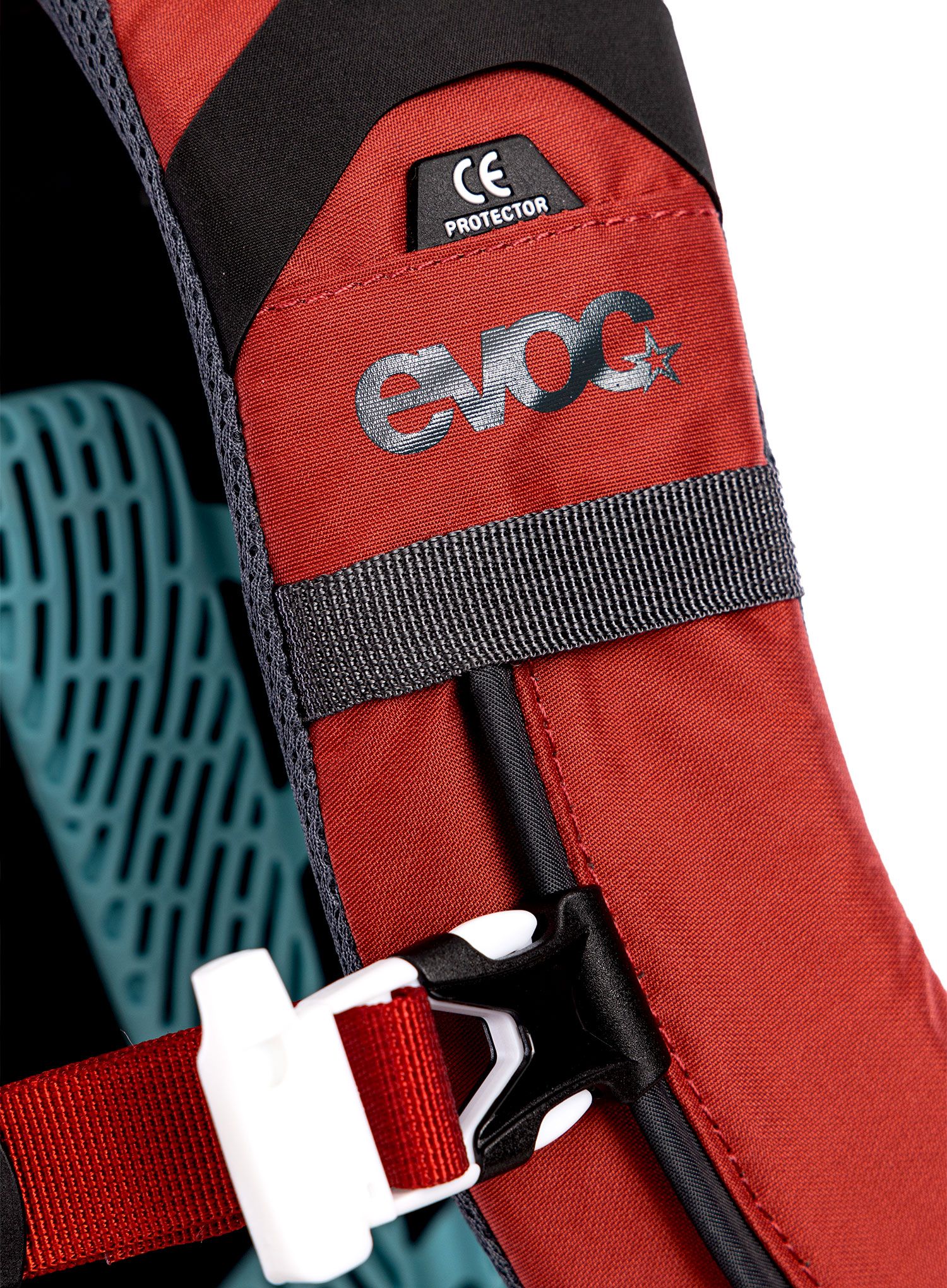 Cyklistický batoh Evoc Neo 16 - chili red/carbon grey