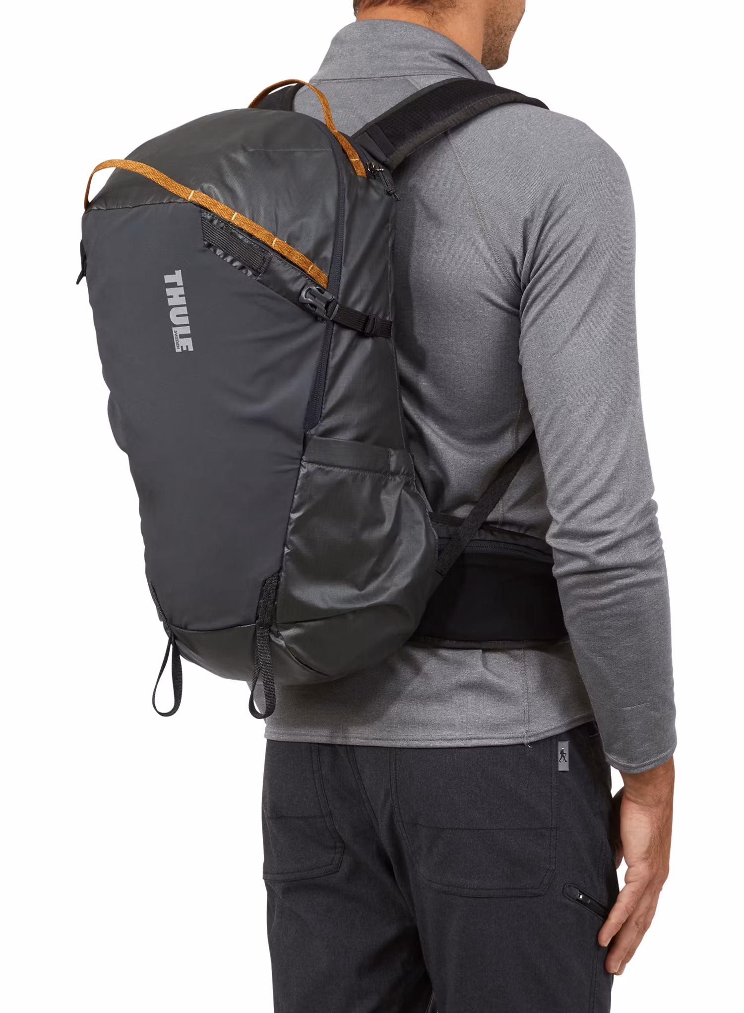 Turistický batoh Thule Stir 25 L - obsidian